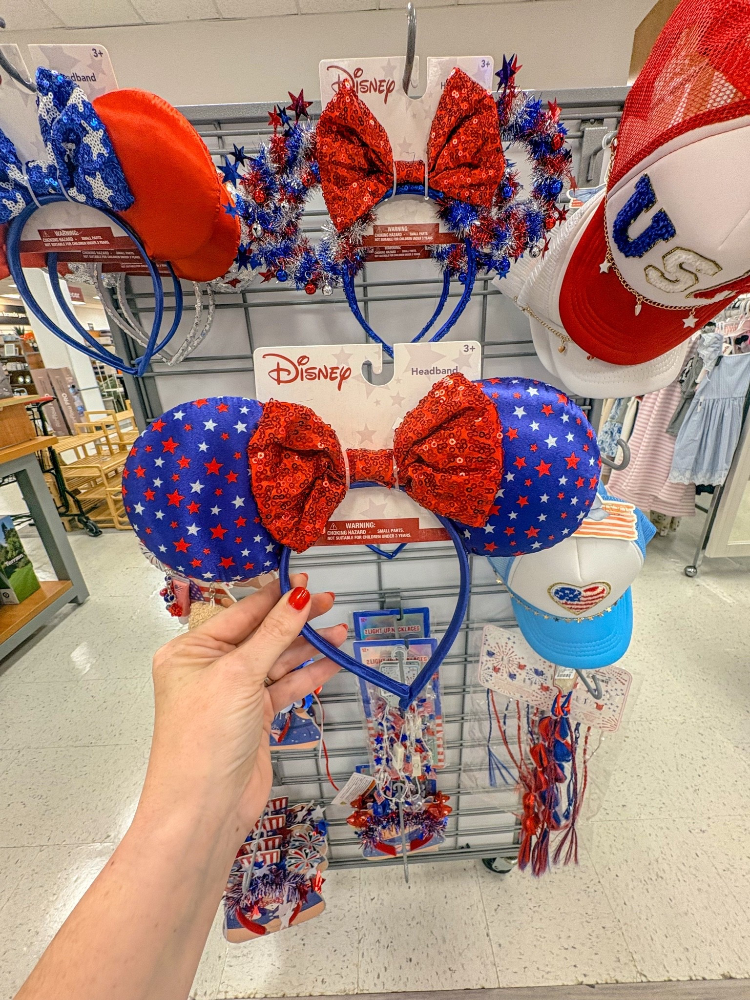 @tjmaxx  understood the assignment with these patriotic Disney ears. 🏰❤️🤍💙

#LTKSaleAlert #LTKTravel #LTKKids