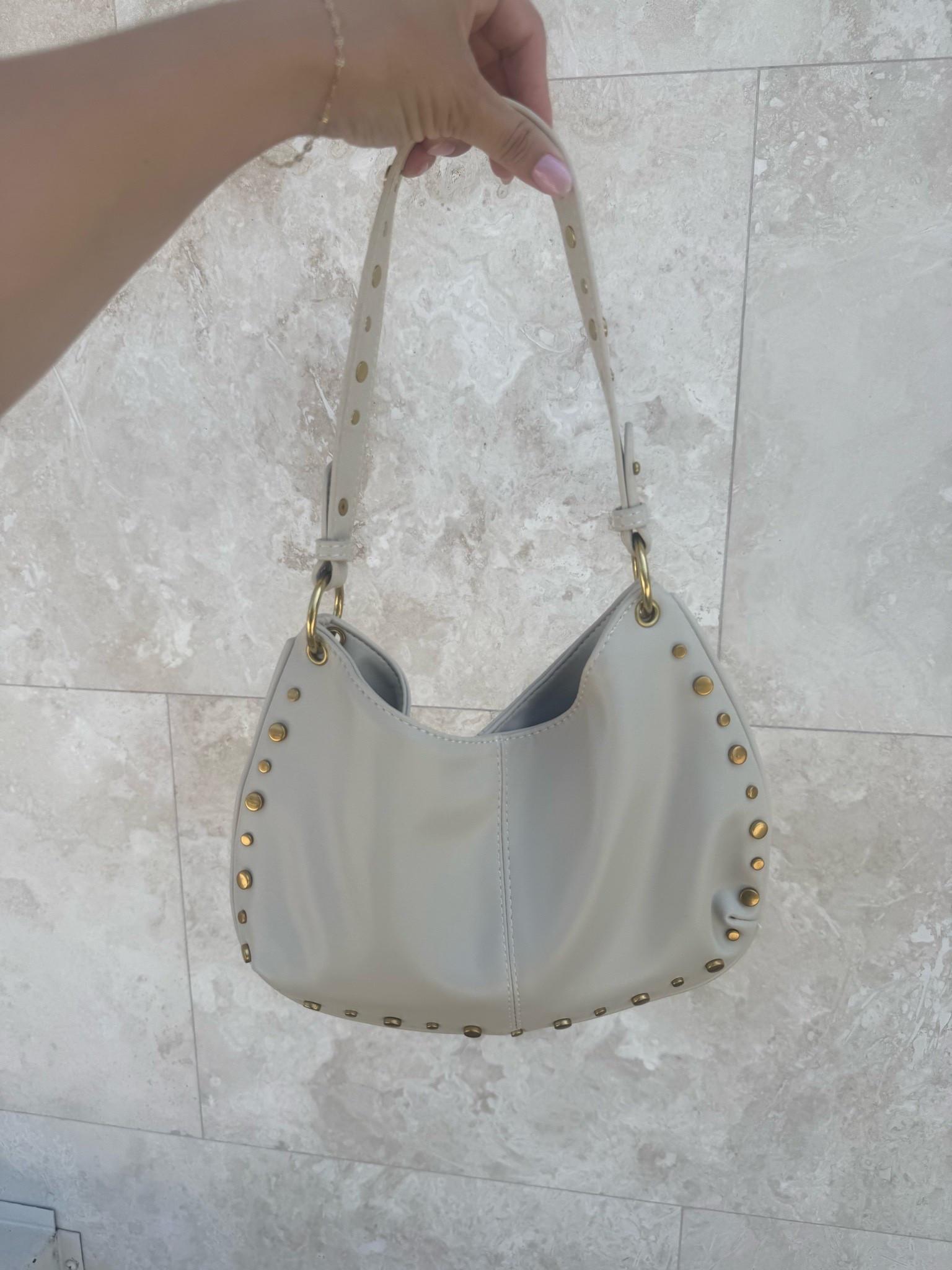 White studded purse

#LTKootd #LTKU #LTKgrwm