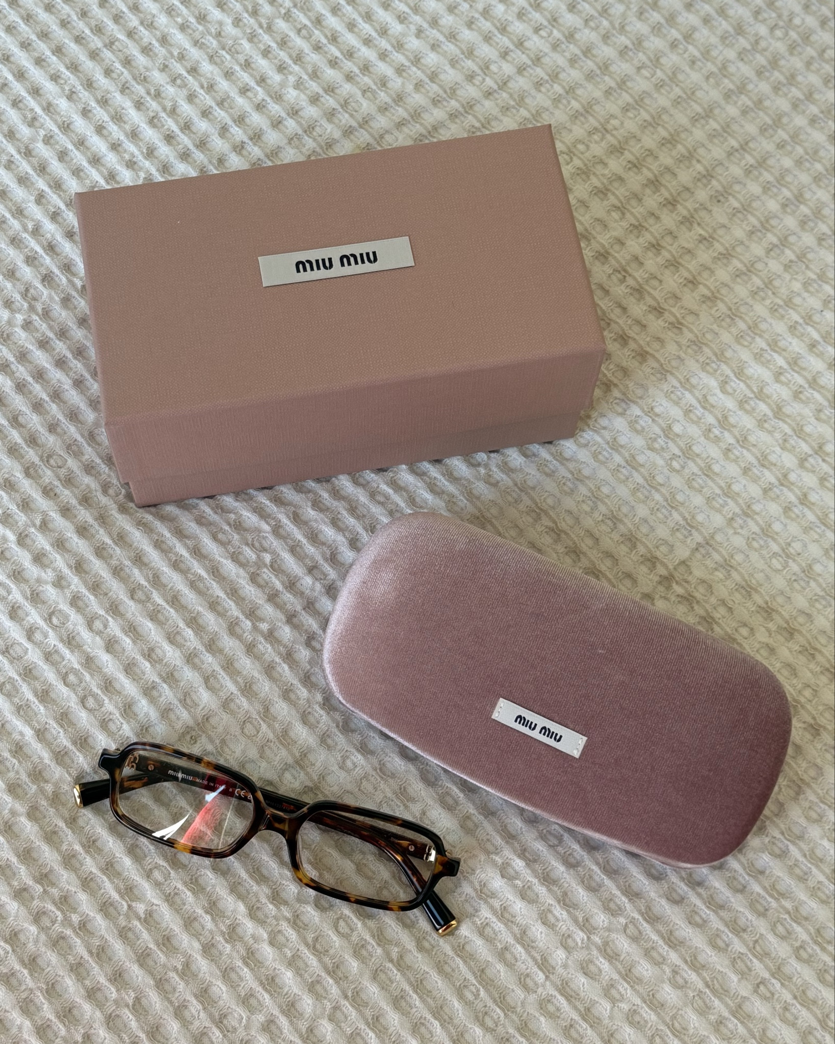 AFFORDABLE DUPES MIU MIU GLASSES🩷 

#LTKBeauty #LTKSpringSale #LTKTravel