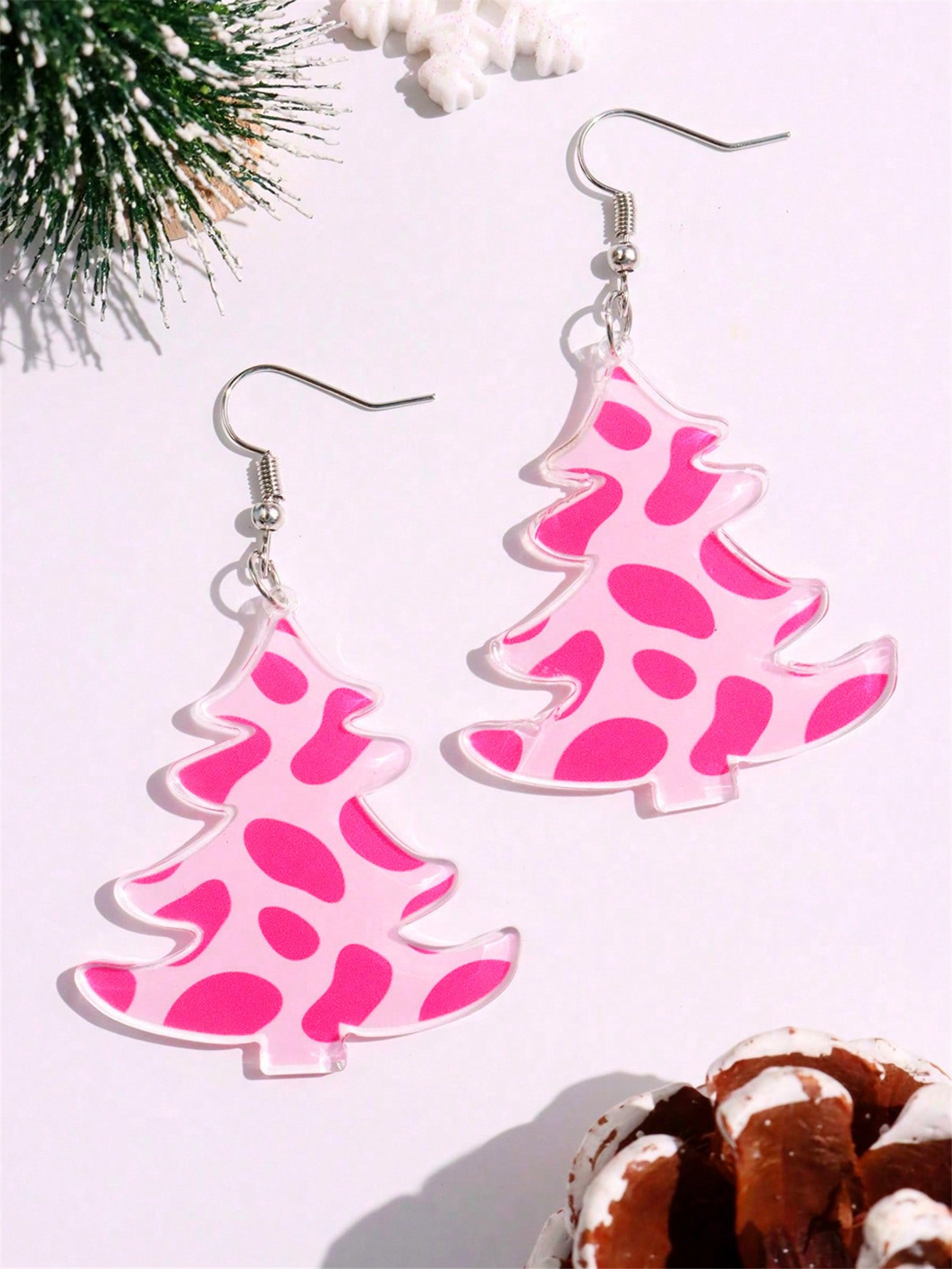 1pair Acrylic Christmas Tree Earrings With Glitter Powder & Pink Leopard Pattern For Women's Chri... | SHEIN