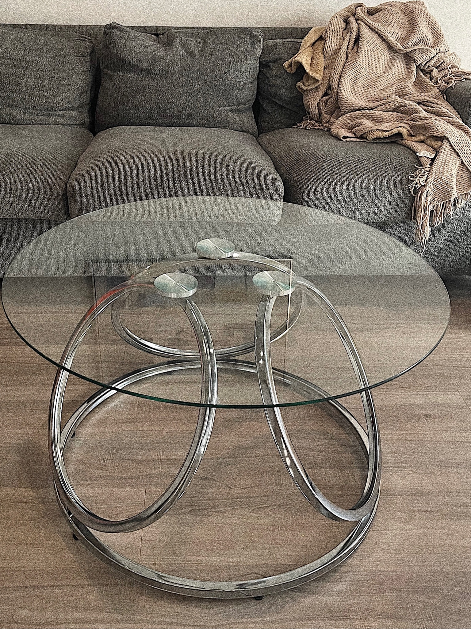 I recently purchased this chrome glass coffee table and I’m in love! It’s bigger than what I expected from the pictures and it was so easy to put this together! 