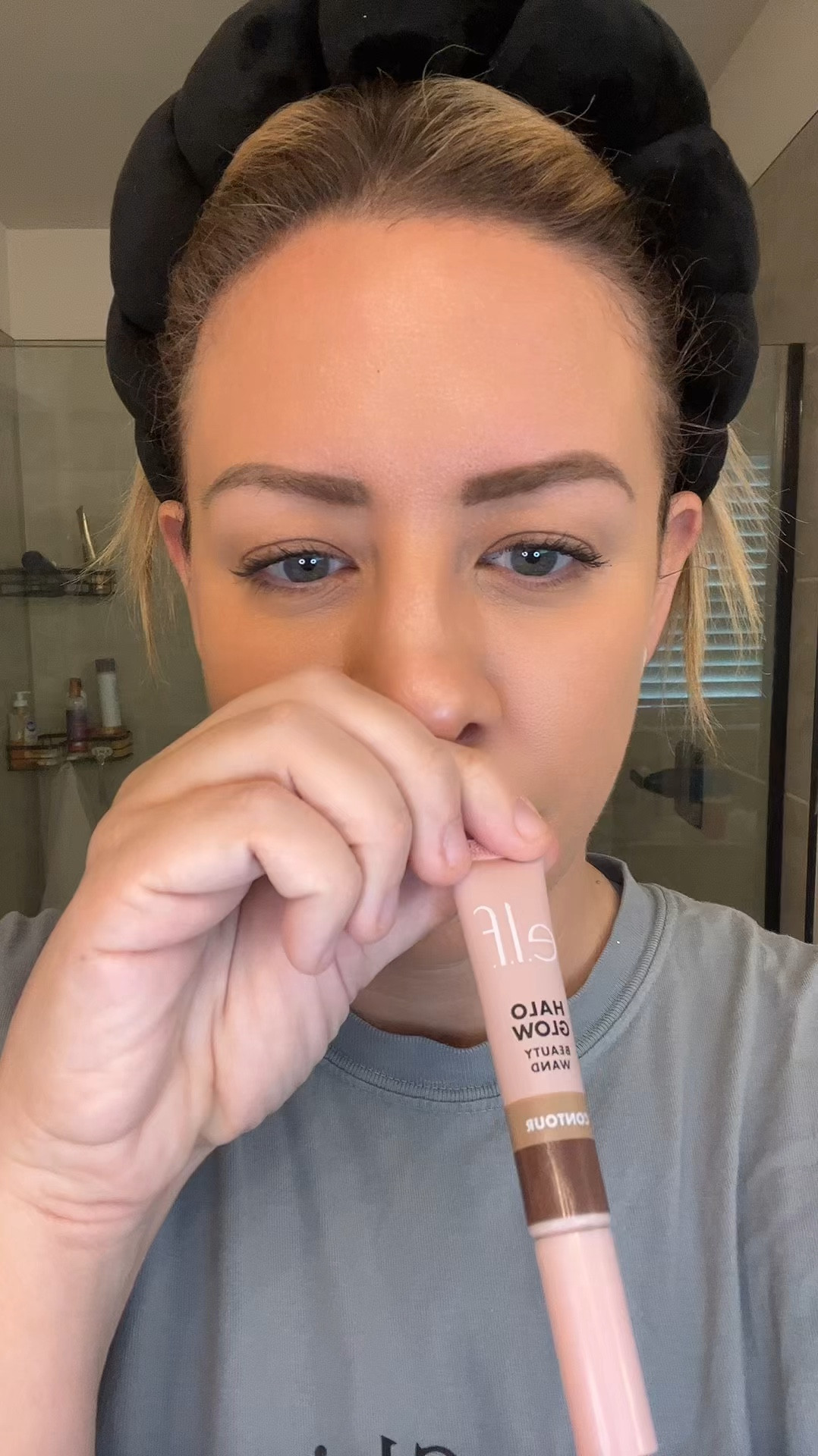 My favorite contour and it’s less than $10! 
#makeup #elfcosmetics #contour #contourwand #grwm

#LTKOver40 #LTKBeauty