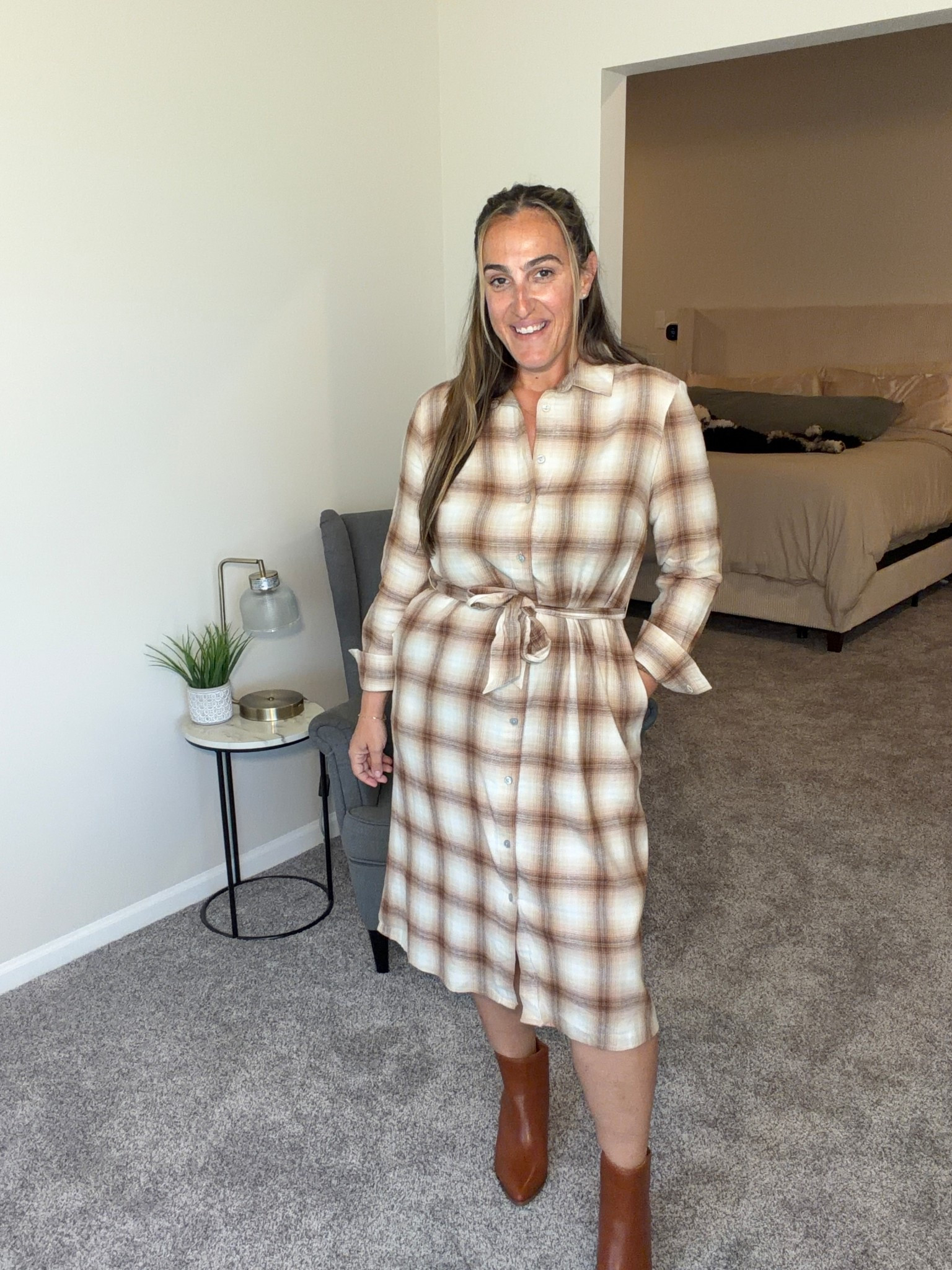 Soft flannel midi dress! Great for Thanksgiving or work wear! Runs TTS, I’m in a medium

#LTKOver40 #LTKFindsUnder50 #LTKWorkwear