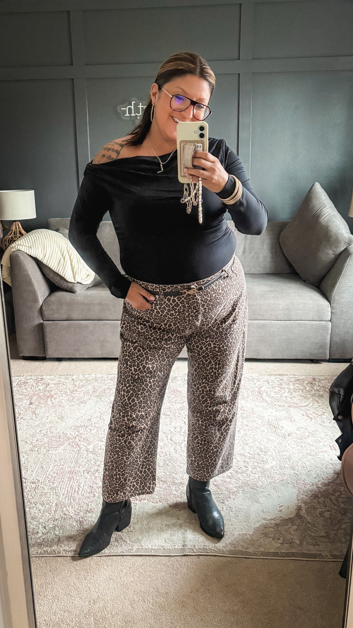 Abercrombie Assymetrical top (XL)- this exact one is sold out but I linked similar 
Amazon belt (OS)
Madewell pants (32)


#LTKMidsize #LTKSaleAlert #LTKOver40