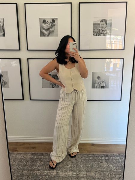 Outfit is 20% off! From H&M!

Wearing S in pants and M in top (should’ve done small but still cute!!) 

Women’s clothing, budget friendly, spring outfit, linen, neutral clothing,