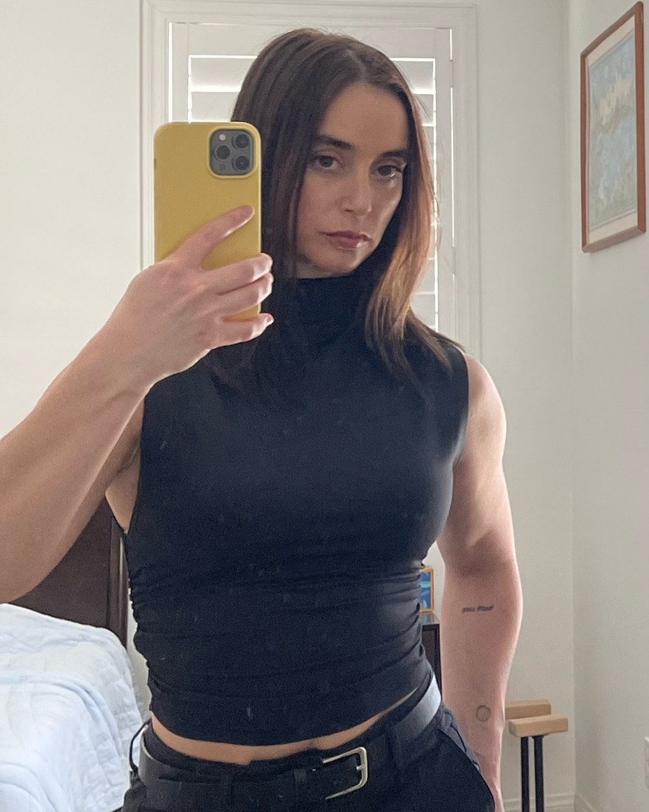 This top is so good. Wear it to the gym or out and about 

#LTKStyleTip #LTKFindsUnder50 #LTKFitness