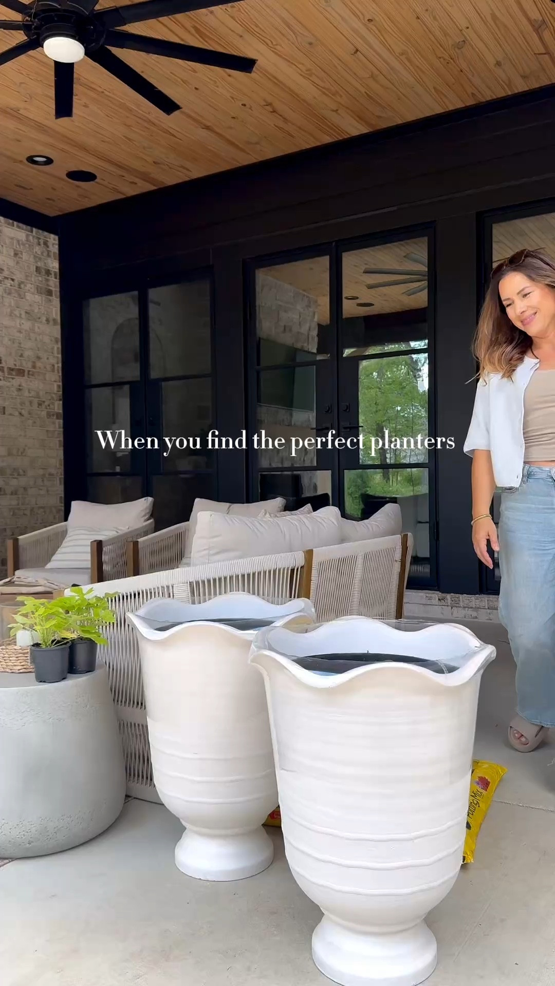 #ad No Gatekeeping… these are the best planters! High sell out risk! Linking them for you now @loweshomeimprovement! #lowespartner

#LTKSeasonal #LTKHome