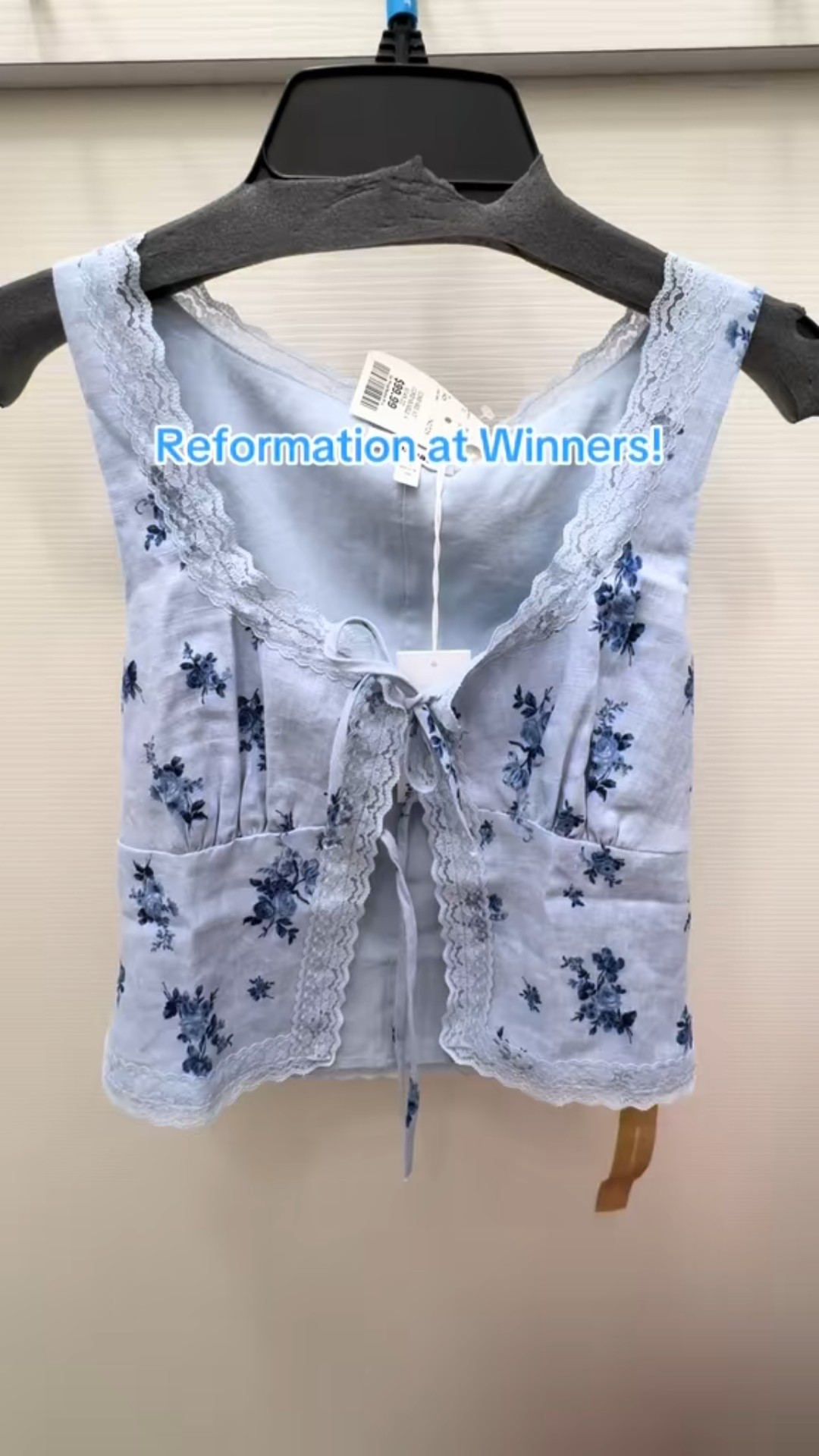 Cute open-front linen top from Reformation! I love the bows and the lace trim details 

#LTKdatenight #LTKcanada #LTKstyletip