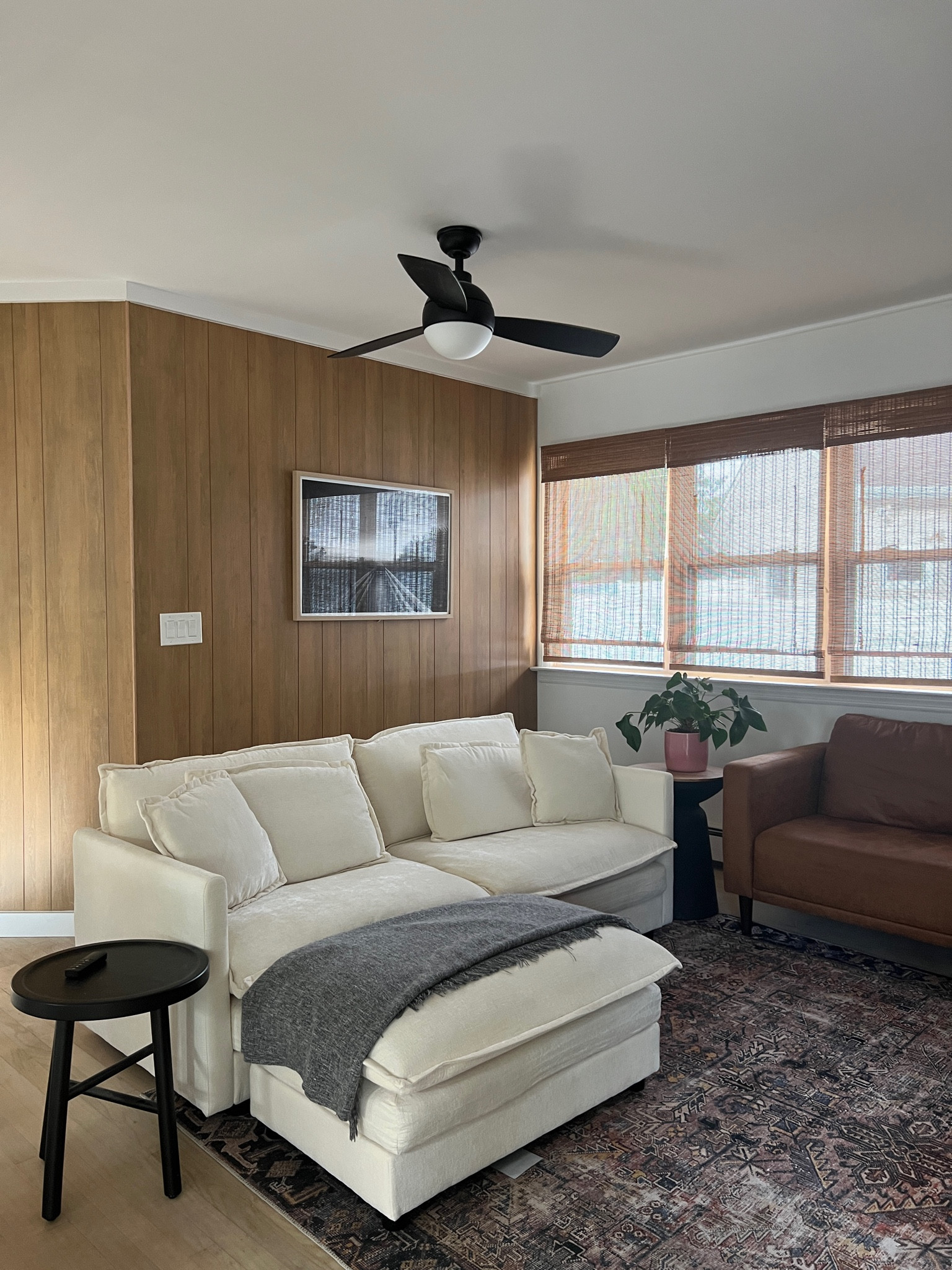 Soo happy with this sectional - perfect for smaller spaces!

#LTKHome #LTKFamily