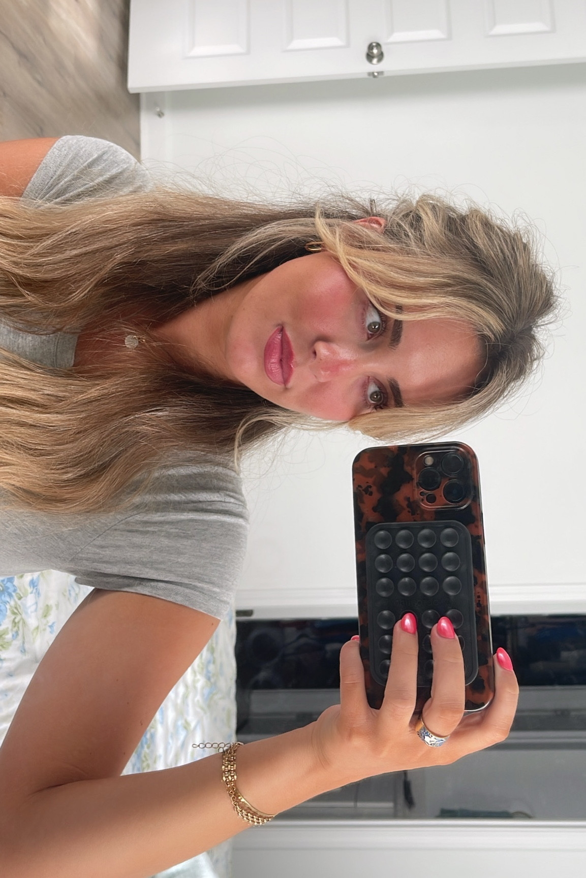 Everyday glowy makeup favs 

#LTKBeauty #LTKSeasonal #LTKSummerEdit