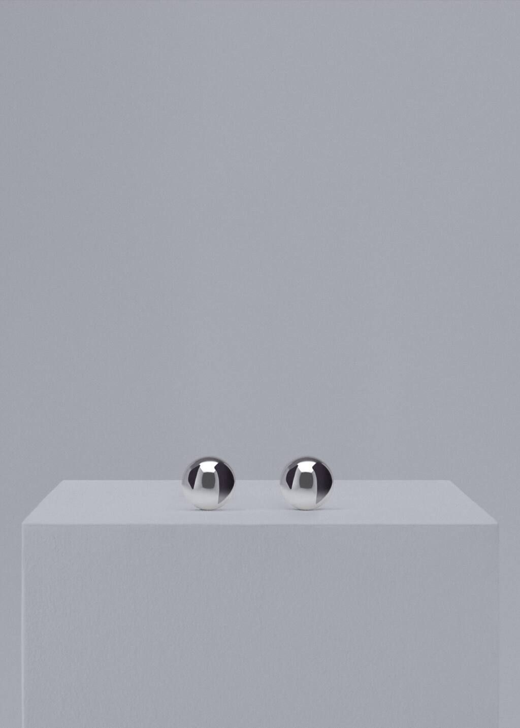 Maxi sphere earrings | MANGO (UK)