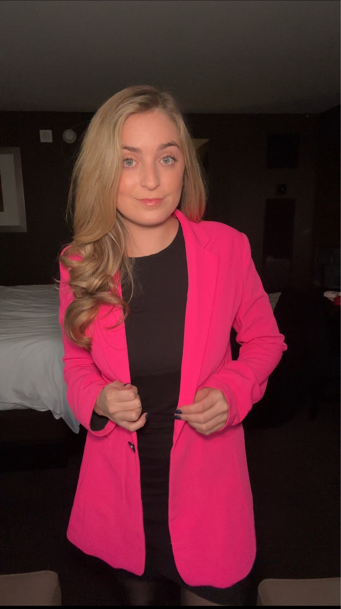 A hot pink blazer in Las Vegas just works🎲

Blazer: DKNY
Tights: Sheertex
Boots: Dolce Vita

#LTKWorkwear #LTKStyleTip #LTKBeauty