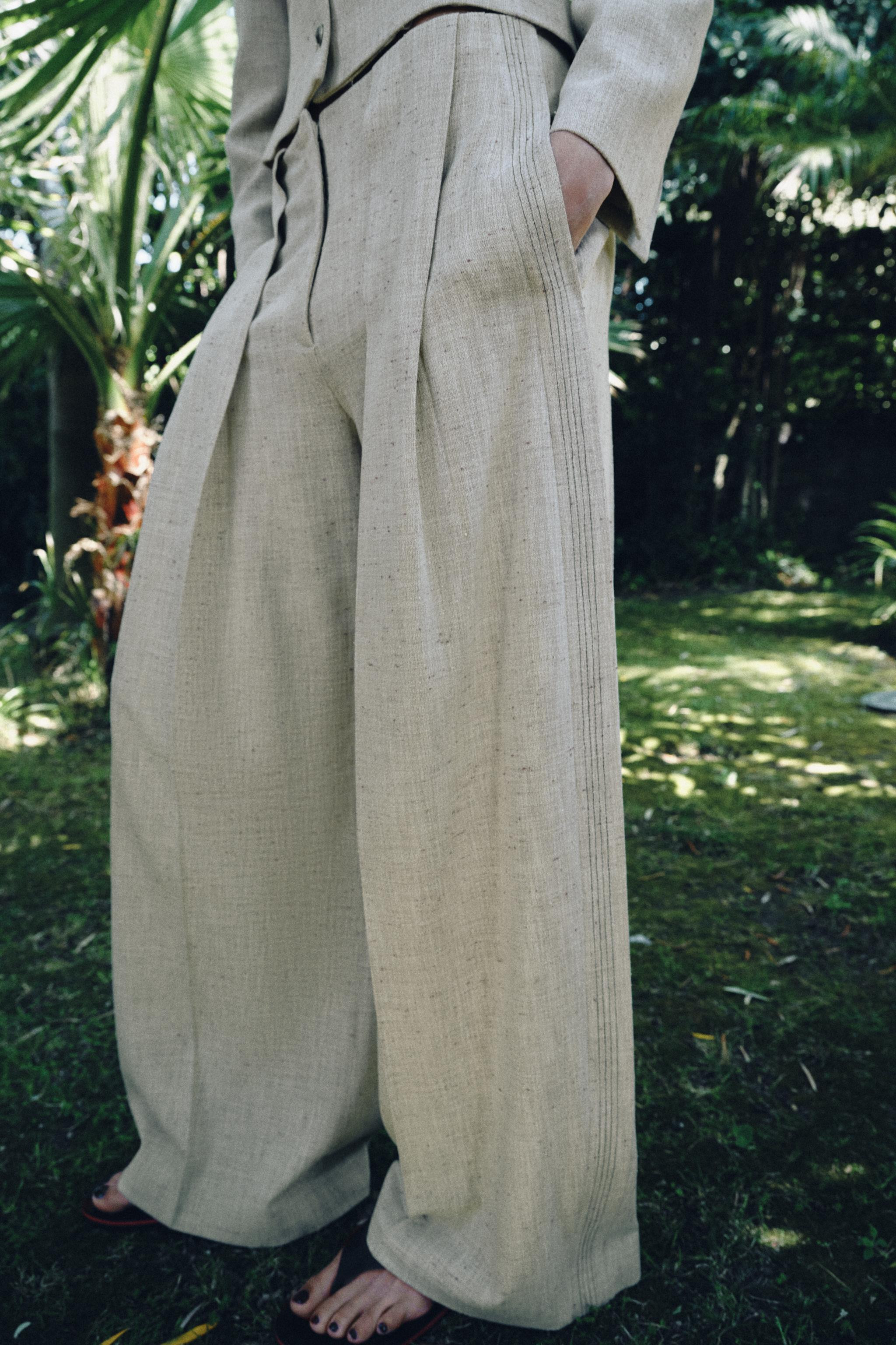 ZW COLLECTION TOPSTITCHED STRAIGHT LEG PANTS | Zara US