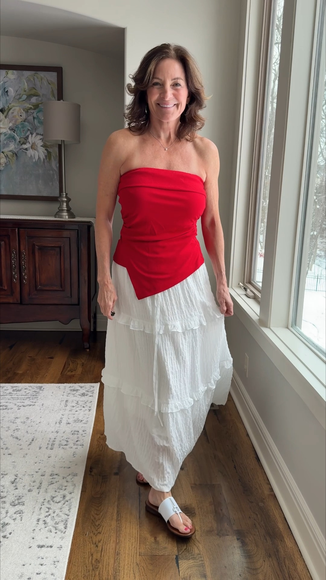 Red. White. Unapologetic. ❤️

This strapless red top + flowy white maxi is a bold, clean formula that doesn’t whisper. Strong color on top, soft movement below — confident and feminine without overworking it.

Why it works:
• Strapless neckline = modern, powerful
• Tiered maxi adds effortless drama
• Minimal sandals keep it fresh

One standout piece. One grounding neutral. That’s the strategy.

#AmazonFashion #StyleOver40 #ConfidentStyle #ModernMidlifeStyle #StatementLook