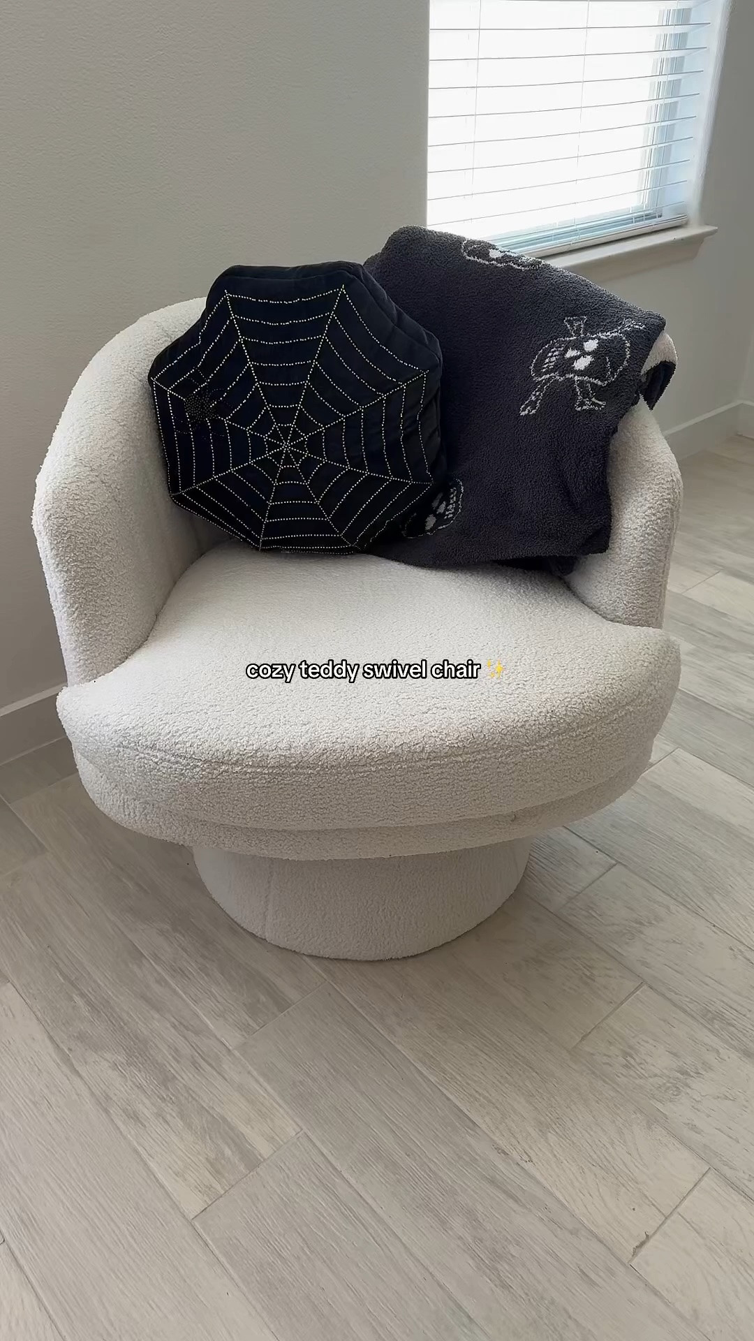 Cozy swivel chair and blanket!

#LTKHome
