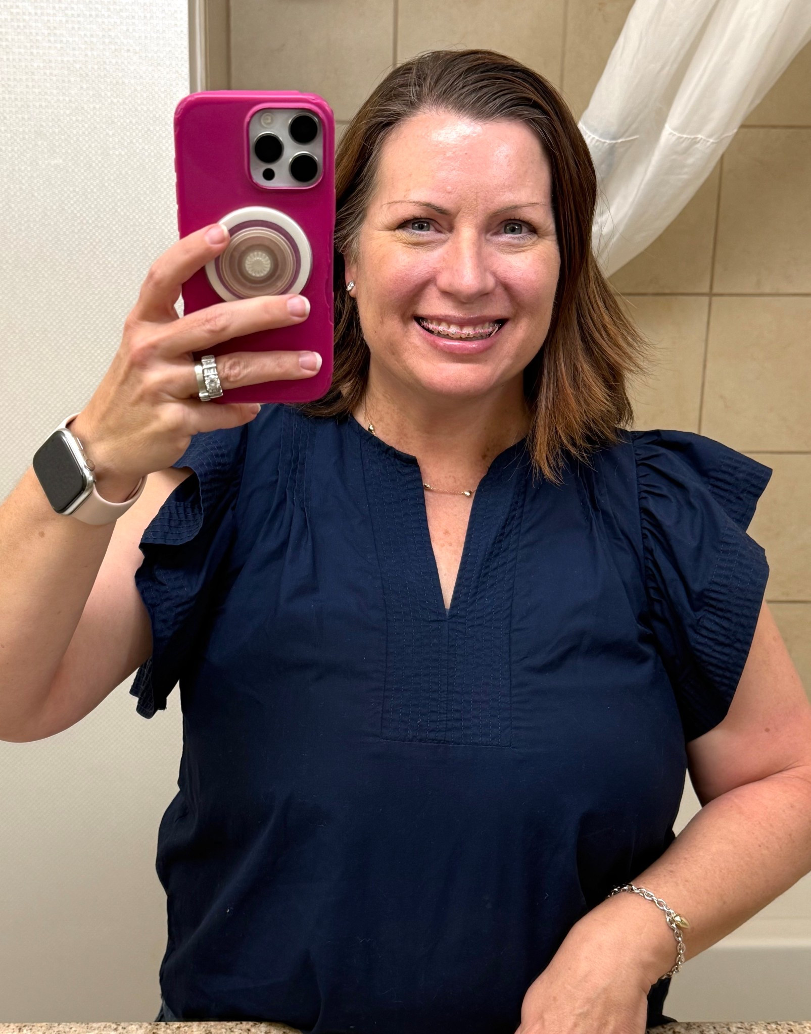 I’m always happy to be back in Charleston for admitted students day at Collge of Charleston! I’m wearing my @analuisa jewelry this weekend! 

You can dress it up or down! Their jewelry would make perfect graduation gifts! 

#LTKmomlife #LTKPlusSize #LTKdayinmylife