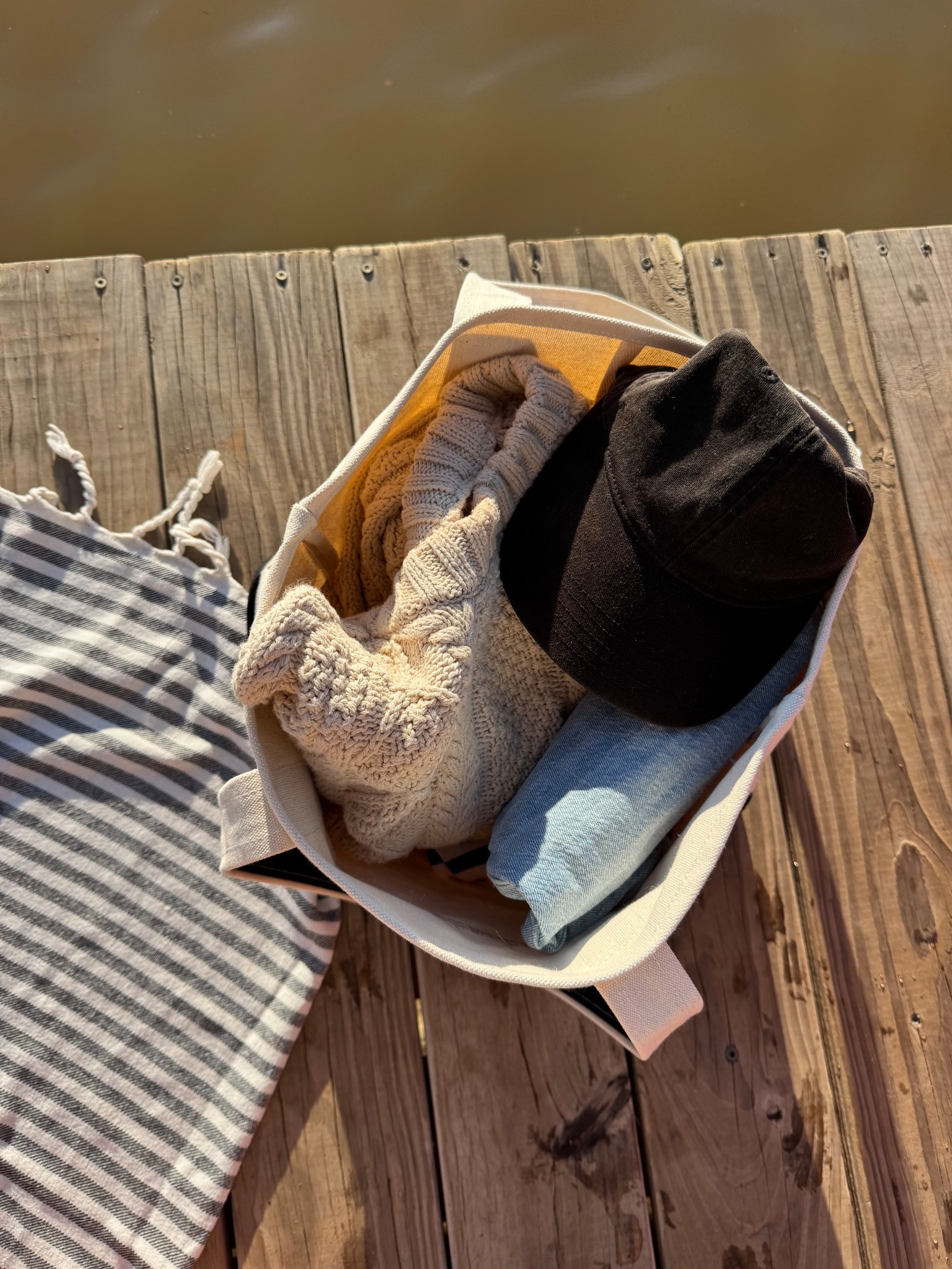 spring back on the dock 

#LTKSeasonal