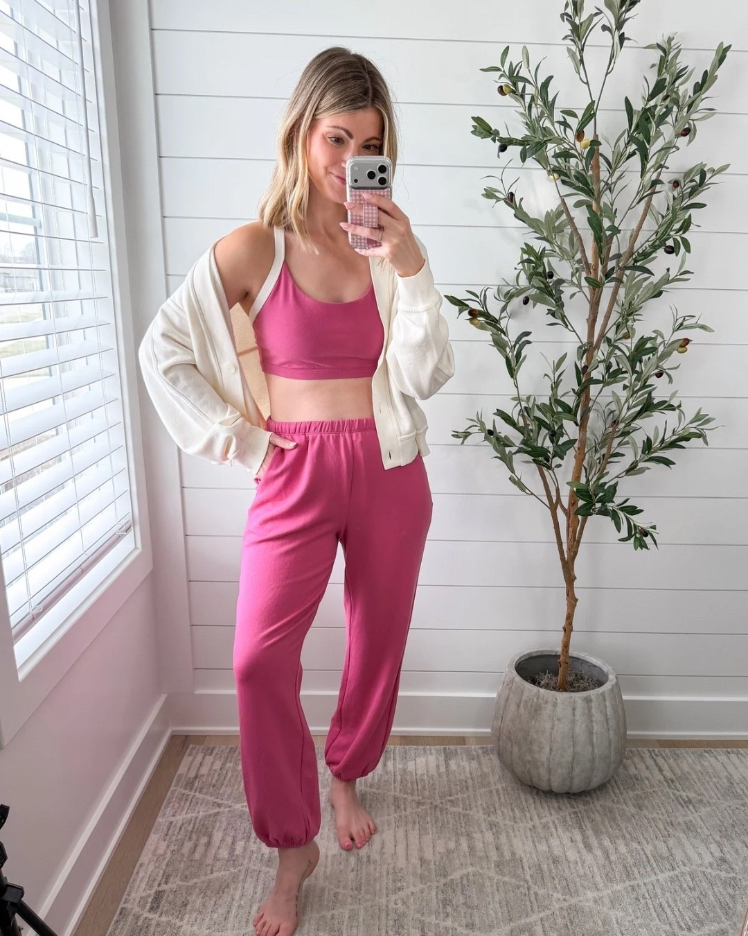 Target, spring sale, sweatpants, joggers, comfy, sports bra, tank, matching set, athletic set, lounge set, cardigan, new deal alert 

#LTKootd #LTKActive #LTKSaleAlert