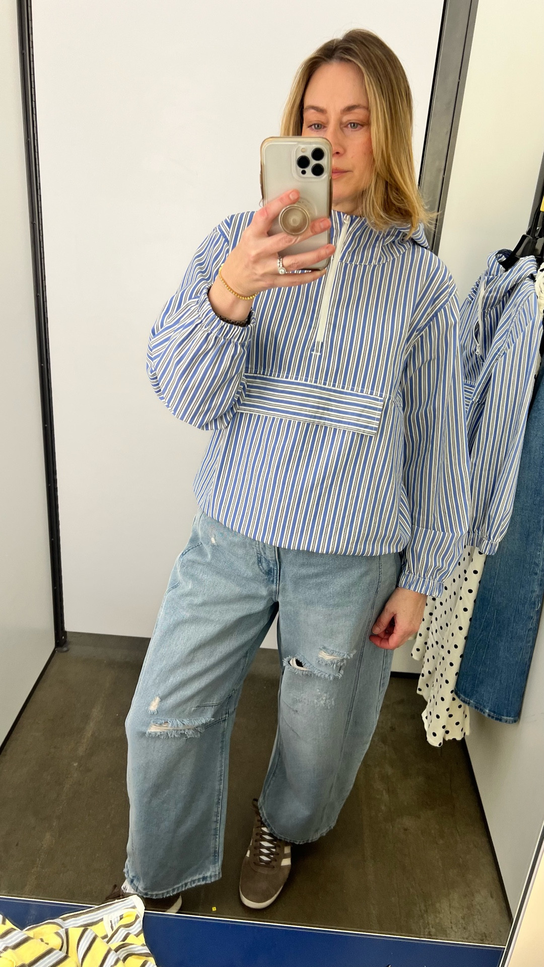 Found the cutest lightweight pullover for spring today at Old Navy! Bonus, it’s 50% off today! 🙌
*wearing a size Small 



#LTKSaleAlert #LTKSeasonal