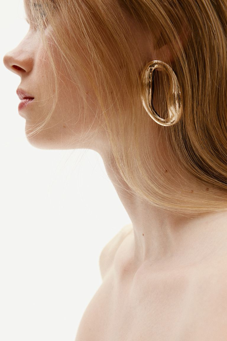Cut-out earrings | H&M (UK, MY, IN, SG, PH, TW, HK)