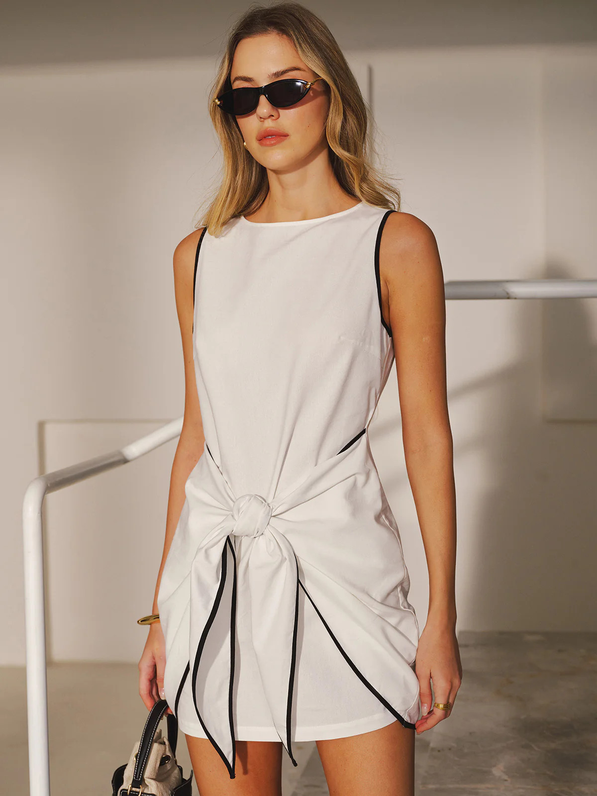 Sleeveless Cotton-Linen Knot-Waist Mini Dress | Commense