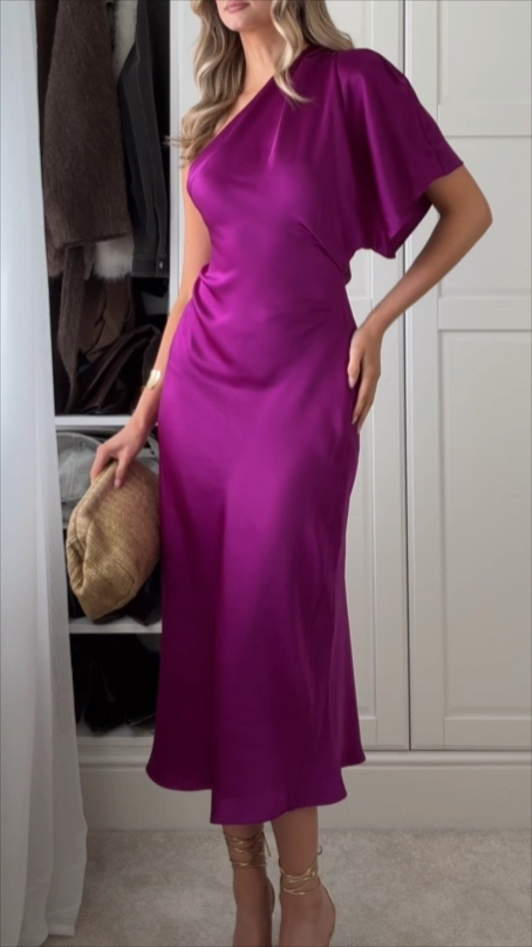Zara new in dress! 🍇