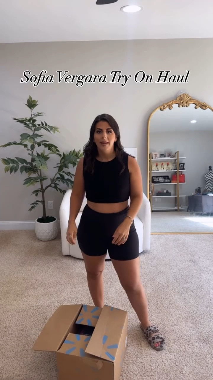 Sofia Vergara @walmart try on haul. Really impressed with the quality and affordability!!! Highly recommend this brand 🙌🏼🙌🏼 Please excuse the speed of this video. I aimed to fit everything into a single reel! 
.
.
.
#walmart #walmartfinds #WalmartFashion #SophiaVergara#TryOnHaul #AffordableFashion #JeansAndDresses #FashionFinds #StyleInspo #OOTD #Fashionista #WalmartStyle #FashionLover #WardrobeEssentials #DressUp #Jeans #Dresses #QualityFashion #AffordableLuxury #FashionGoals #Trendy #FashionTips #FashionAdvice  #OutfitIdeas #StyleTips #FashionAddict #FashionLover #Fashionista #StyleGram #FashionInspiration #FashionReel