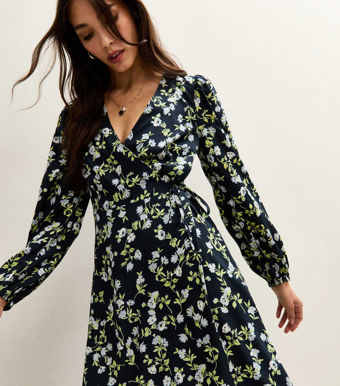 Blue Crepe Floral Print Wrap Midi Dress | New Look | New Look (UK)