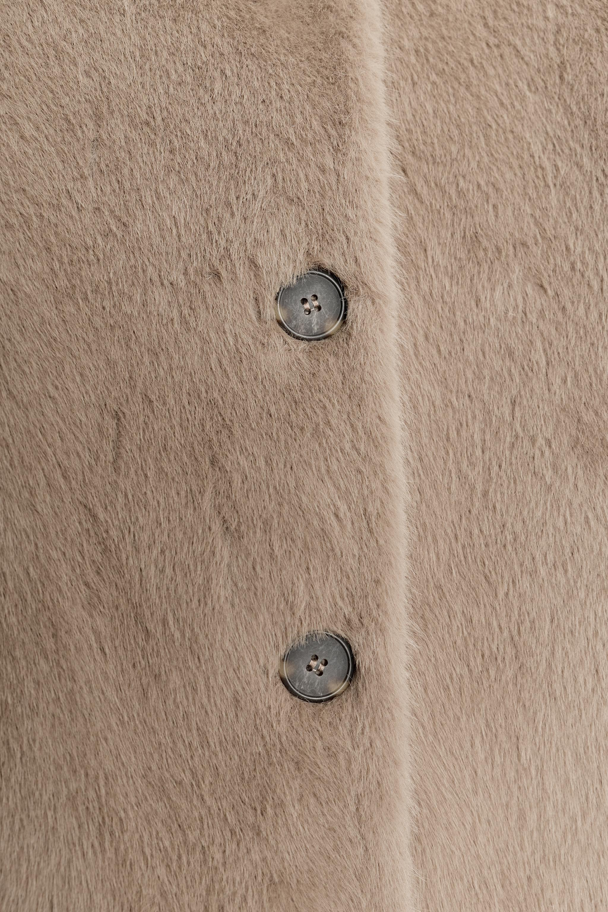 FAUX FUR SHORT JACKET | Zara US