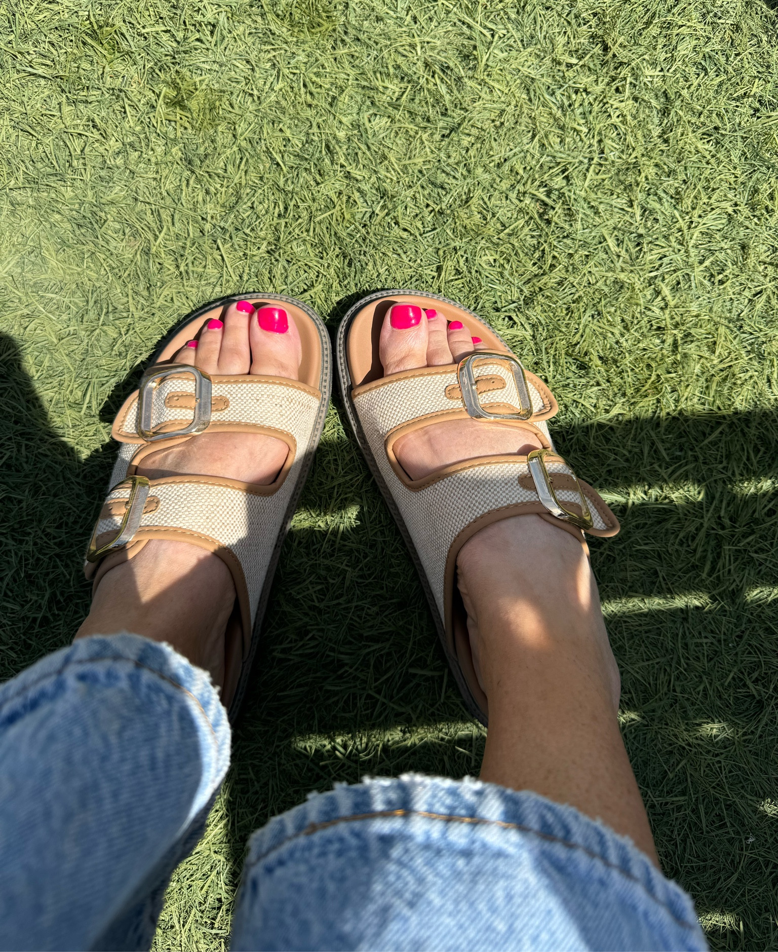 Haven’t taken these off since they arrived. The comfiest and go with everything!  A summer must have IMO!!!

#LTKFindsUnder100 #LTKOver40 #LTKShoeCrush