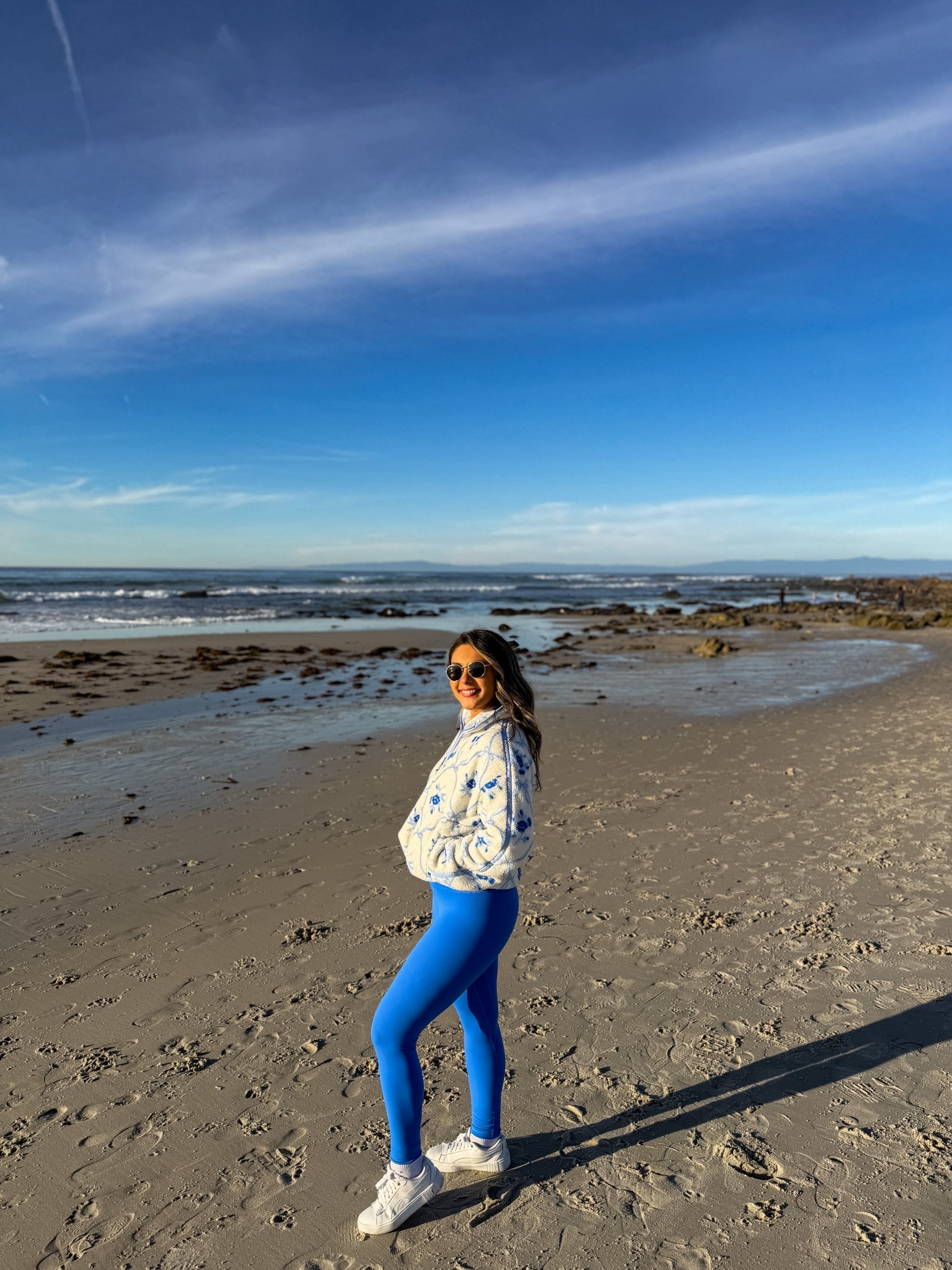 Blue leggings outfit styled with a fleece jacket and white sneakers ✨
An effortless athleisure look that’s comfortable, flattering, and perfect for casual days.

#athleisureoutfit #beachwalkoutfit #casualoutfit #leggingsoutfit #fleecejacket #traveloutfit #everydaywear #ltkstyle #ltkfashion #comfortableoutfits
