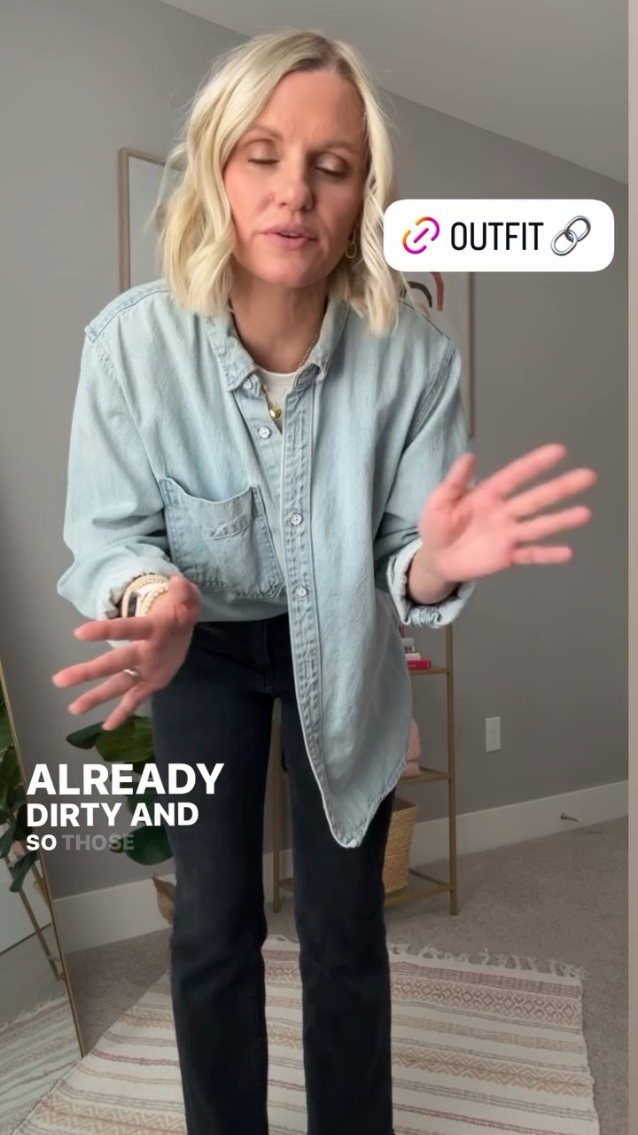 What I wore this week! 
Denim shirt- medium 
Black jeans- 0
T-shirt- smalll

#LTKSeasonal #LTKootd #LTKPetite