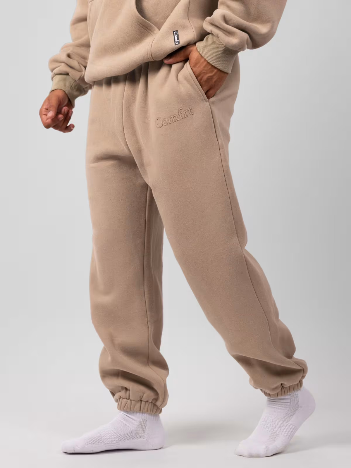 Minimalist Sweatpants — Comfrt | Comfrt