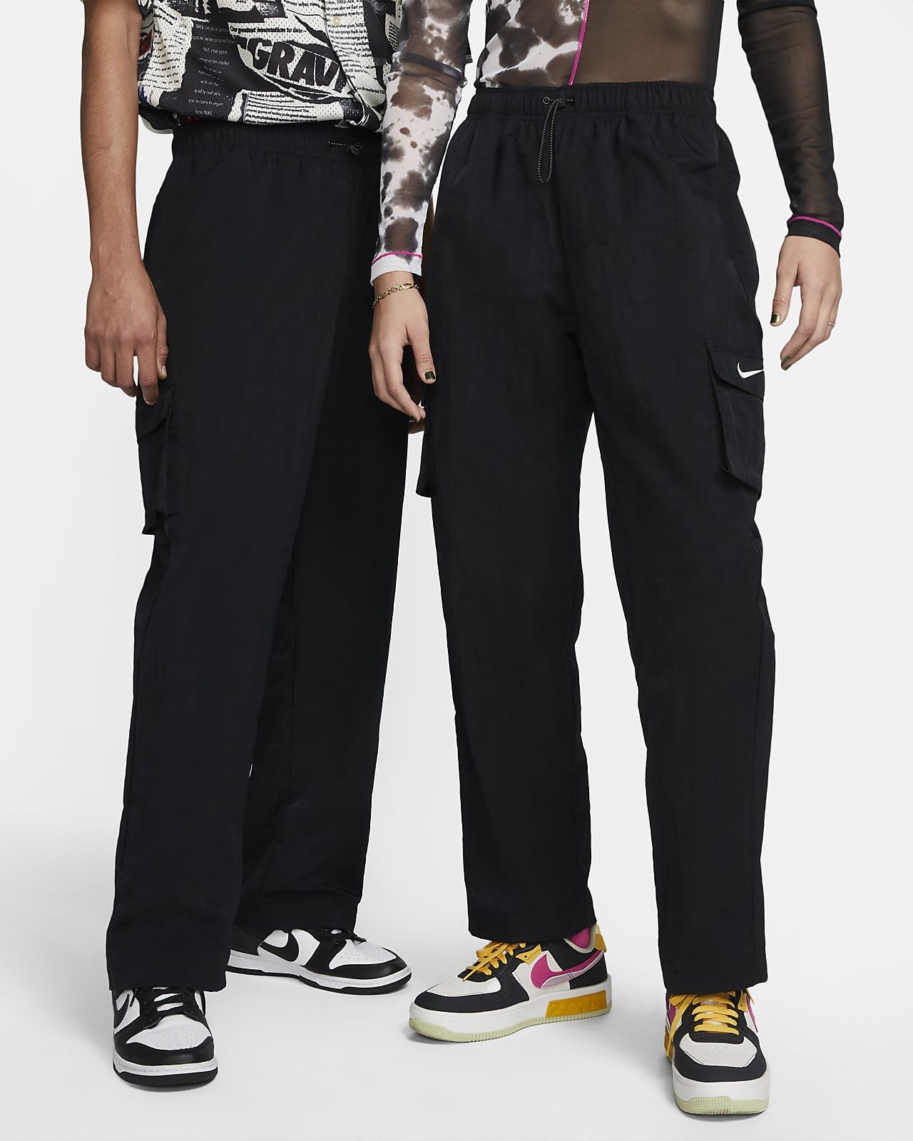 Nike Sportswear Essential Women's High-Rise Woven Cargo Pants. Nike.com | Nike (US)