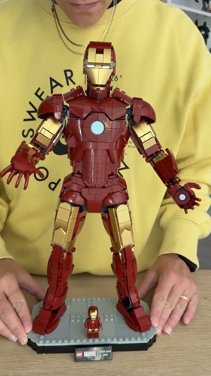 The legend in LEGO form 
•
LEGO: Iron Man Mark 3 collectors edition
Set number: 76344
Pieces: 1297
•
#lego #ironman #reels #afol
