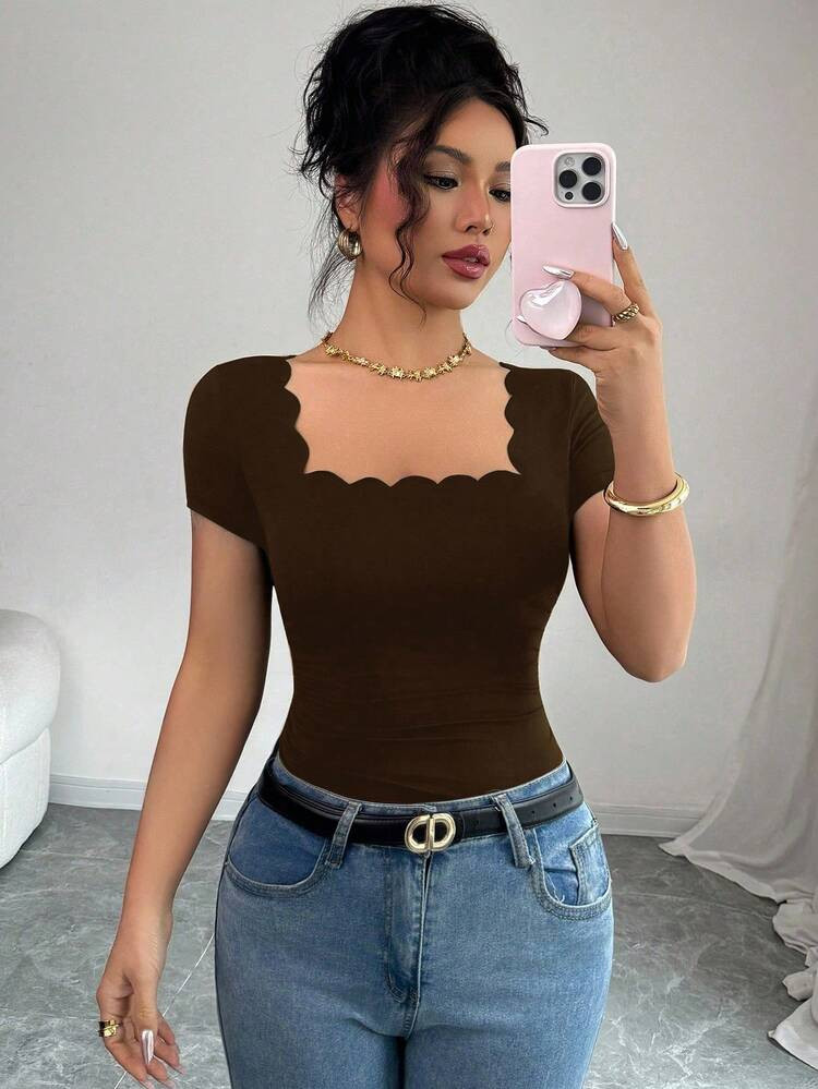 Selianne Summer New Versatile Black Wavy Hem Square Neck Short Sleeve Side Ruched Women T-Shirt | SHEIN