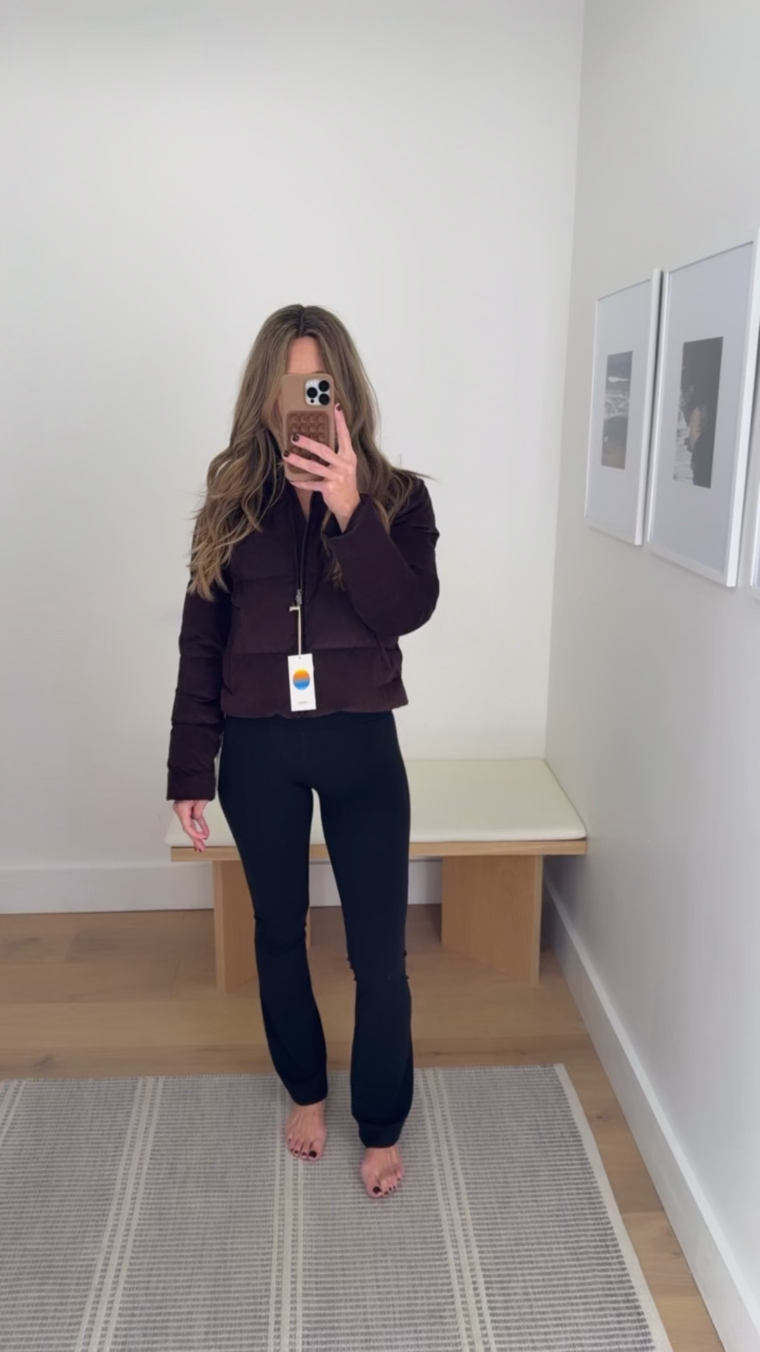 Corduroy puffer jacket and black flare leggings size small
VUORI ❄️ Free Tote with $250 purchase! Loungewear, activewear, fall colors, jackets, flare leggings, sherpa, Christmas loungewear, holiday

#LTKGiftGuide #LTKHoliday