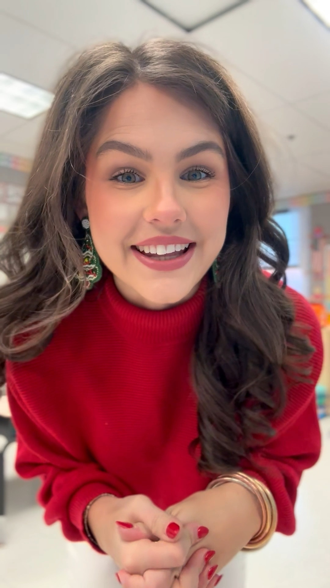 Cozy but make it festive 🎄❤️
A red turtleneck sweater paired with white wide-leg jeans is always a win. Add Christmas tree earrings for a little holiday sparkle and finish it off with the cutest boots. Simple, comfy, and ready for all the Christmas things ✨👢 
I couldn’t find my exact sweater and pants so I linked some similar items 🥰

#LTKPetite #LTKootd #LTKHoliday