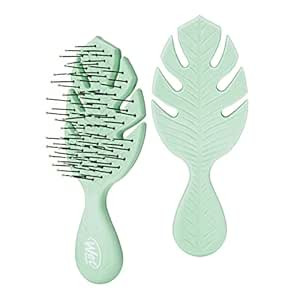 Wet Brush Go Green Mini Detangler, Green - Detangling Travel Hair Brush - Ultra-Soft IntelliFlex ... | Amazon (US)