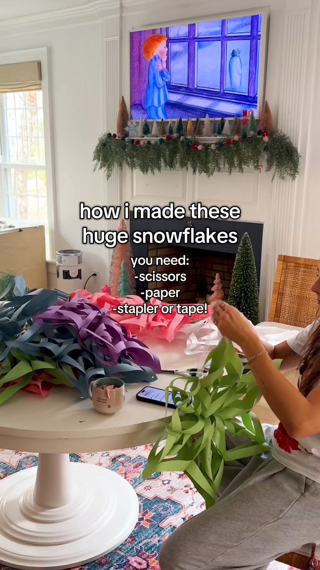 Here’s how I made these epic snowflakes 😍😍 Love them sooo much!! I guess I never explained lol but keeping the top to the left keeps the triangle oriented correctly for when you make the cuts! If you've made these snowflakes tag me!!! I'd love to see!!!