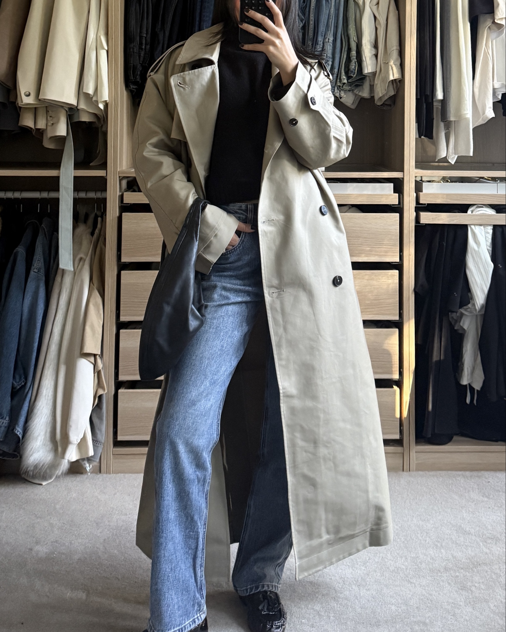 6 jeans and knit
8 trench 