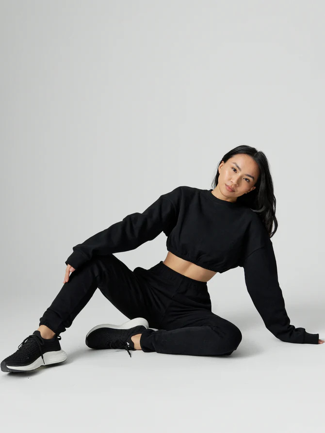 Cloud Long Sleeve Crop - Onyx Black | Buffbunny