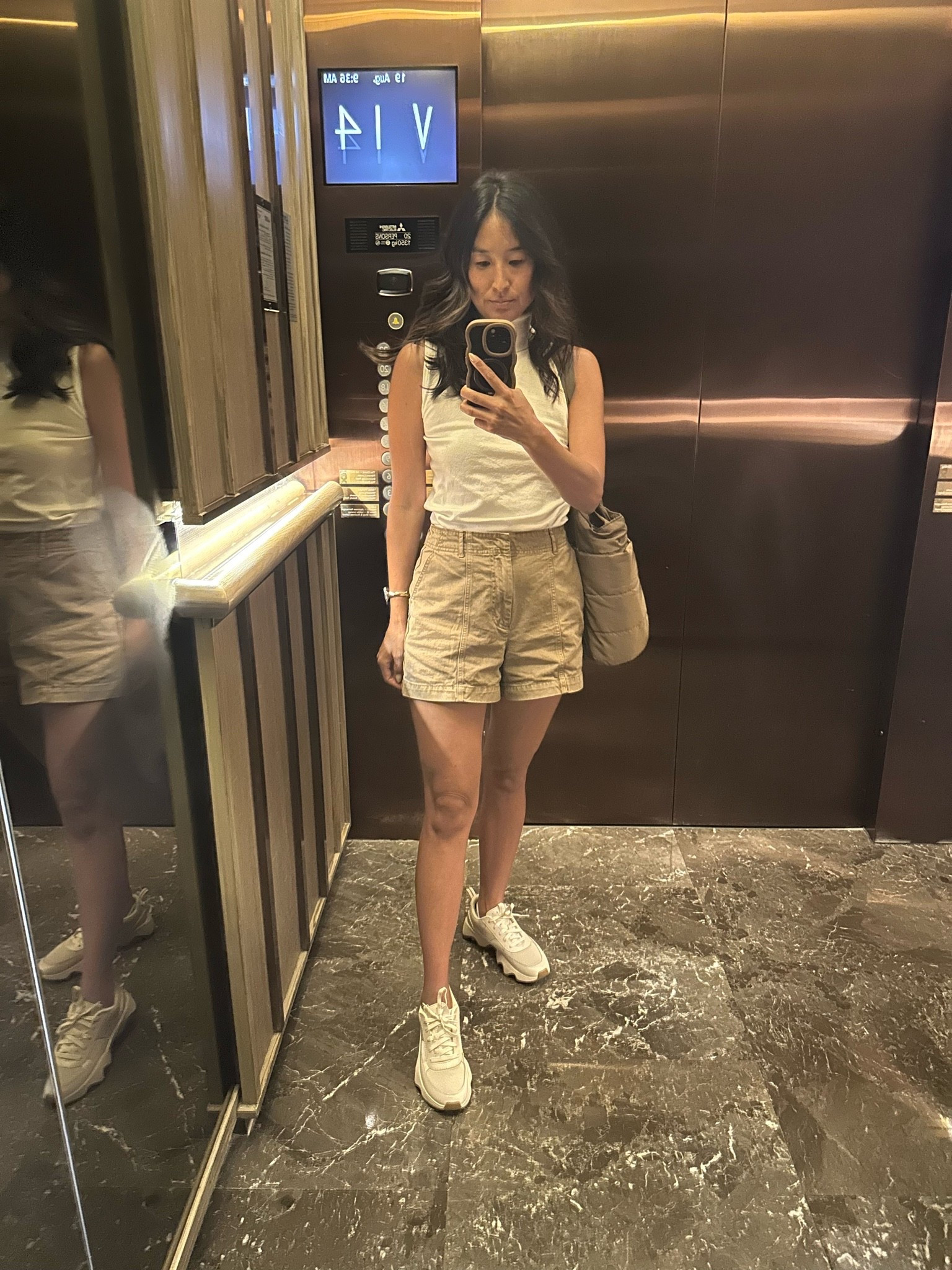 This is one of my favorite elevated travel outfits.

#LTKdayinmylife #LTKTravel #LTKSeasonal