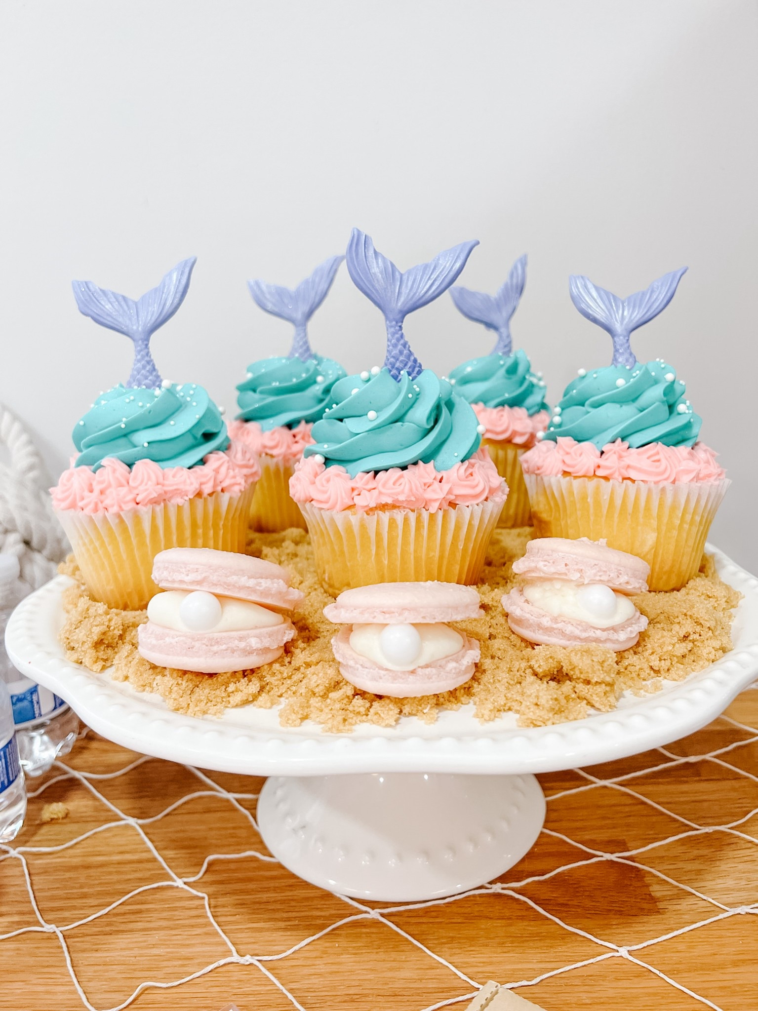 Dive into five mermaid cupcakes for fifth birthday party 

#LTKParties