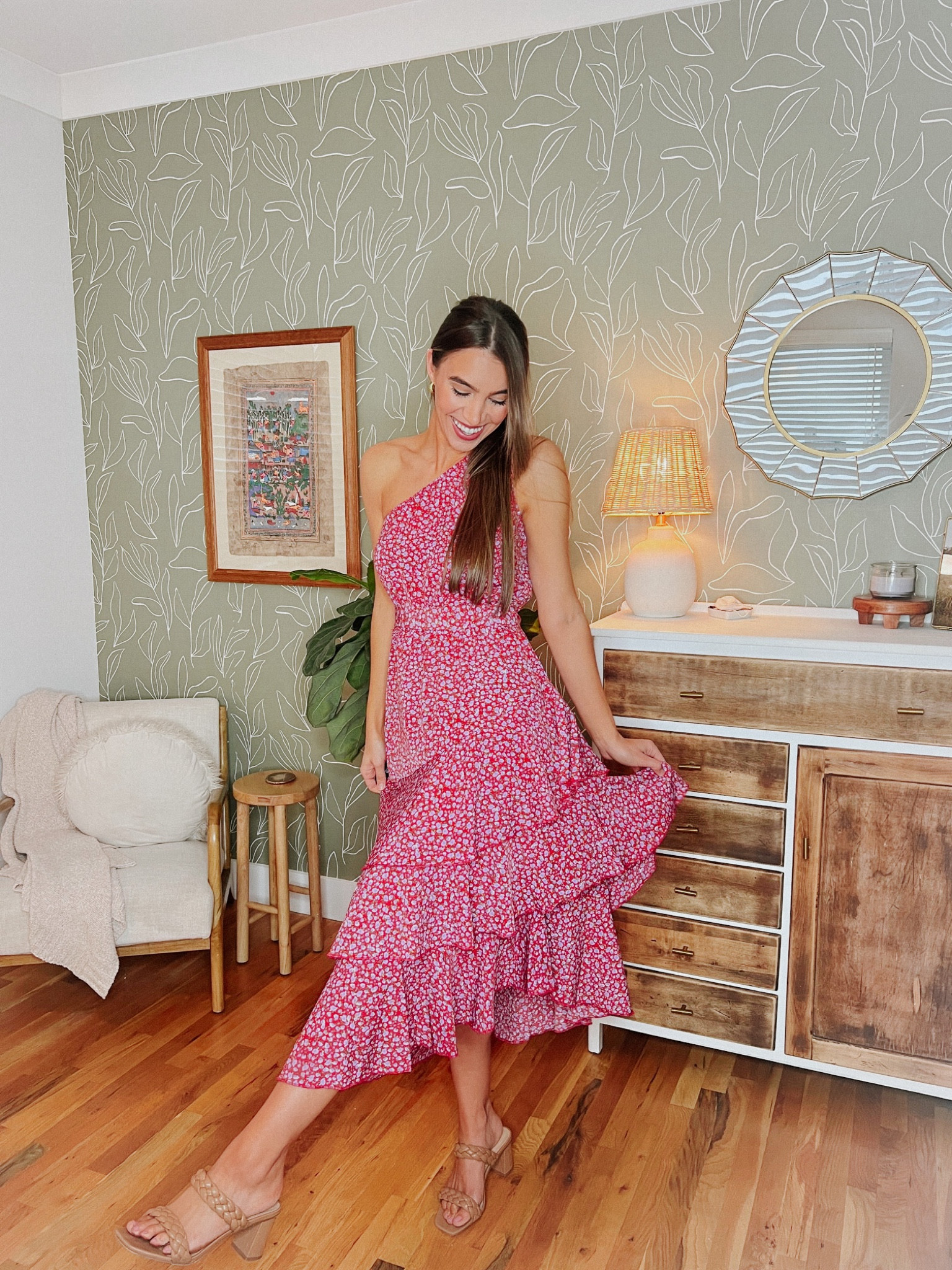 Pretty red dress for a pretty beautiful day ❤️💋

#LTKwedding #LTKSeasonal #LTKunder50
