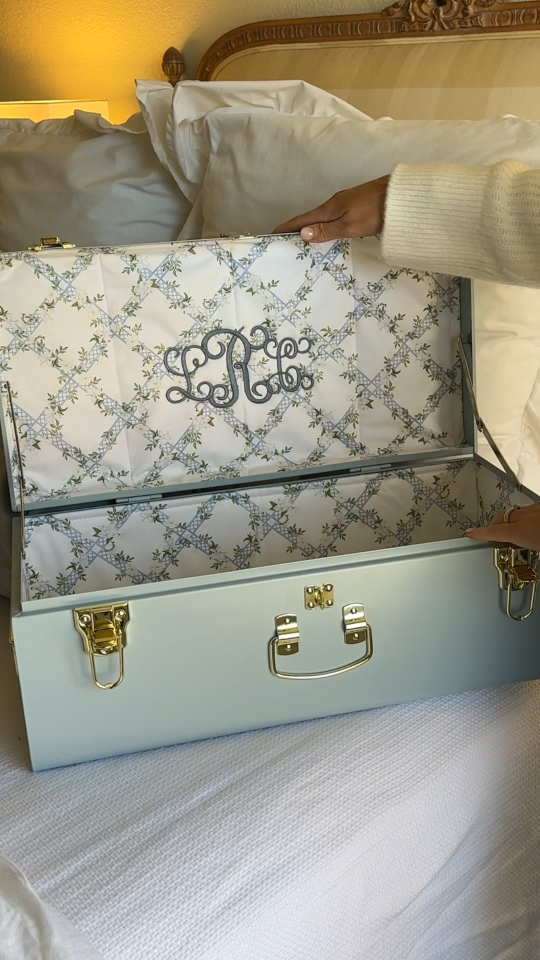 Unique gift idea! This would be perfect for the newly wed or mom-to-be! Perfect for all of your special keepsakes 💕

#LTKSeasonal #LTKHoliday #LTKGiftGuide