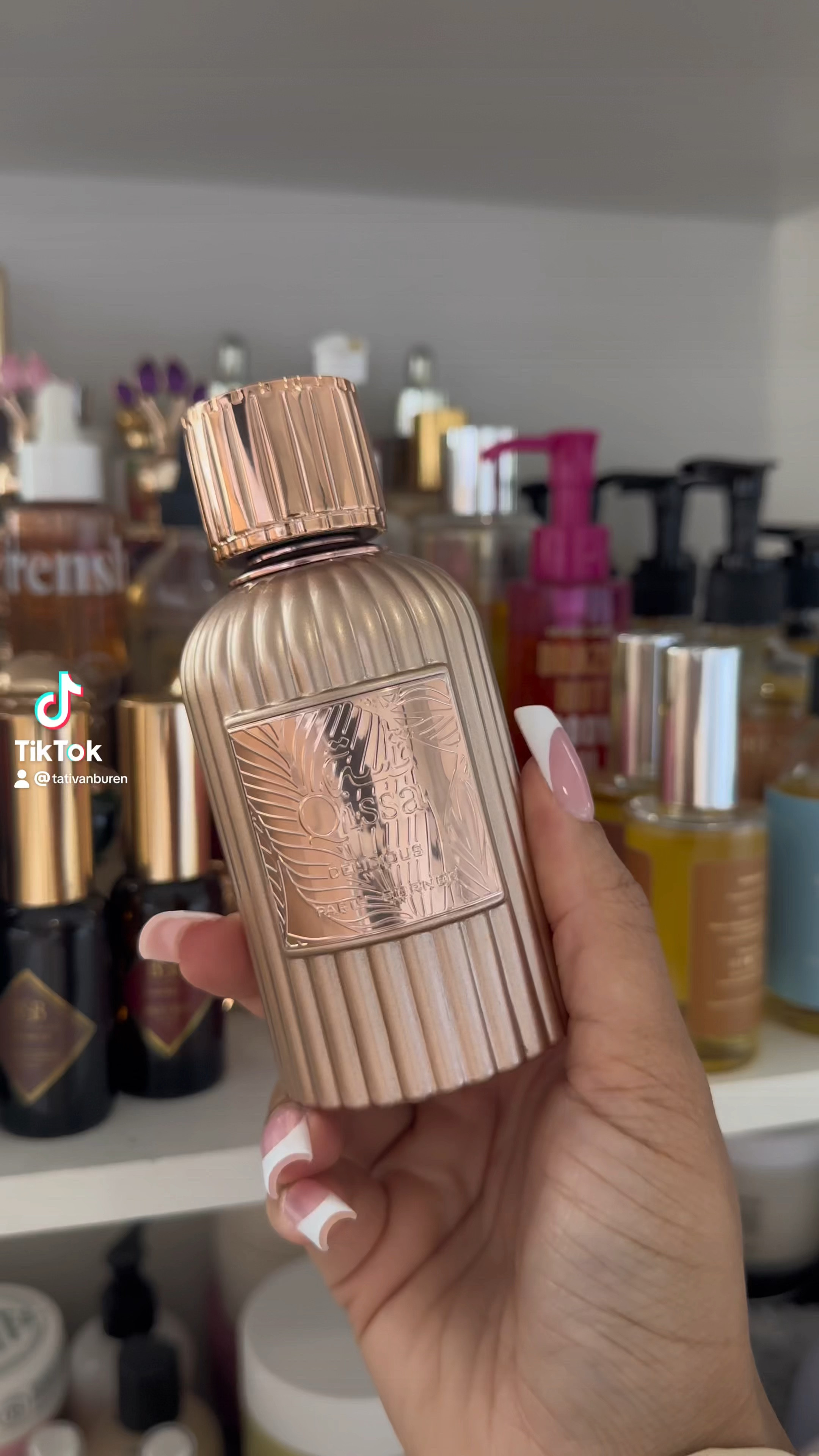 This perfume is so good omg!!😍 

#LTKVideo #LTKFindsUnder50