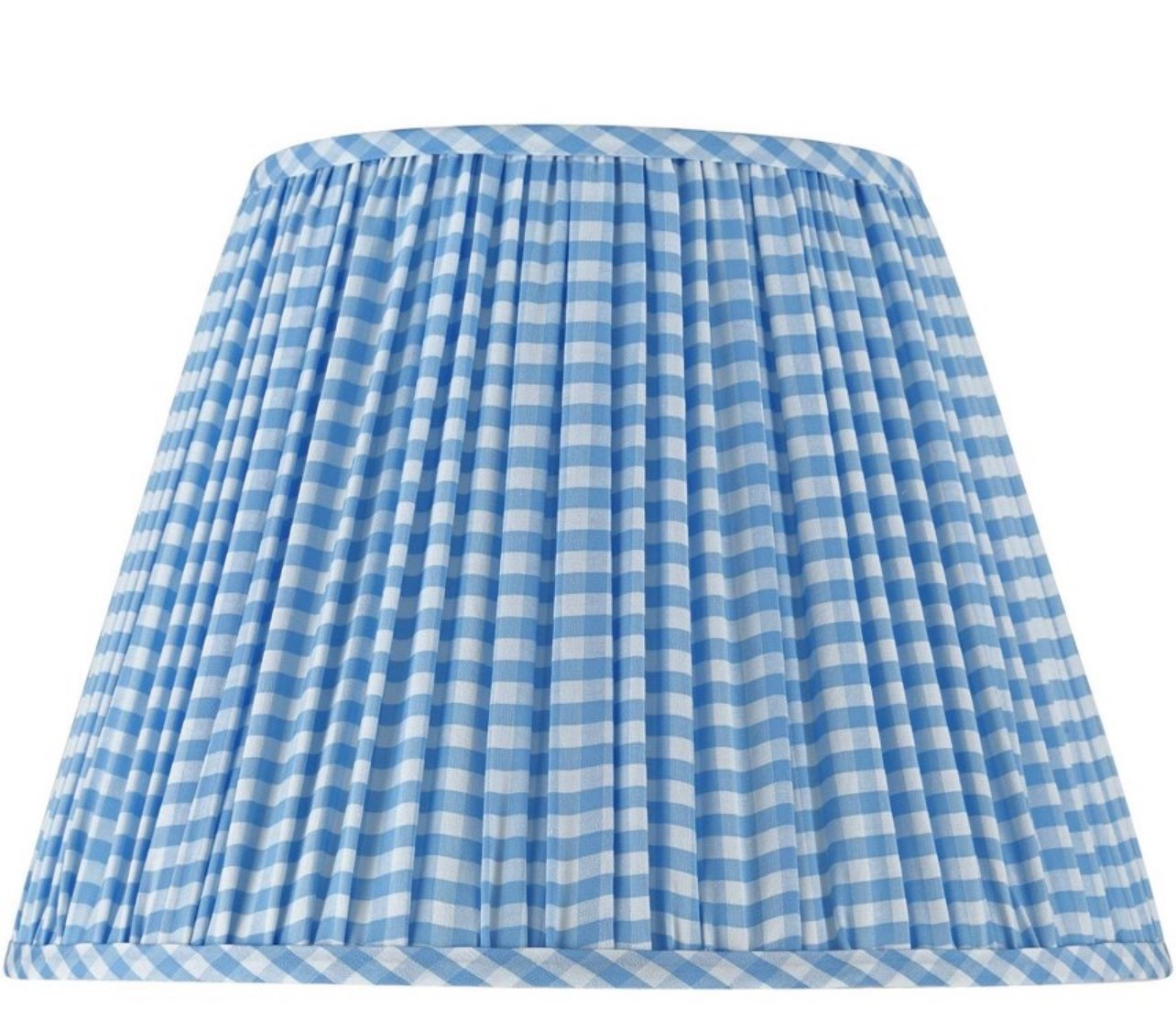 Gingham lampshade 
Yes please!
Pleated
#gingham
#bluegingham

#LTKHome #LTKdayinmylife