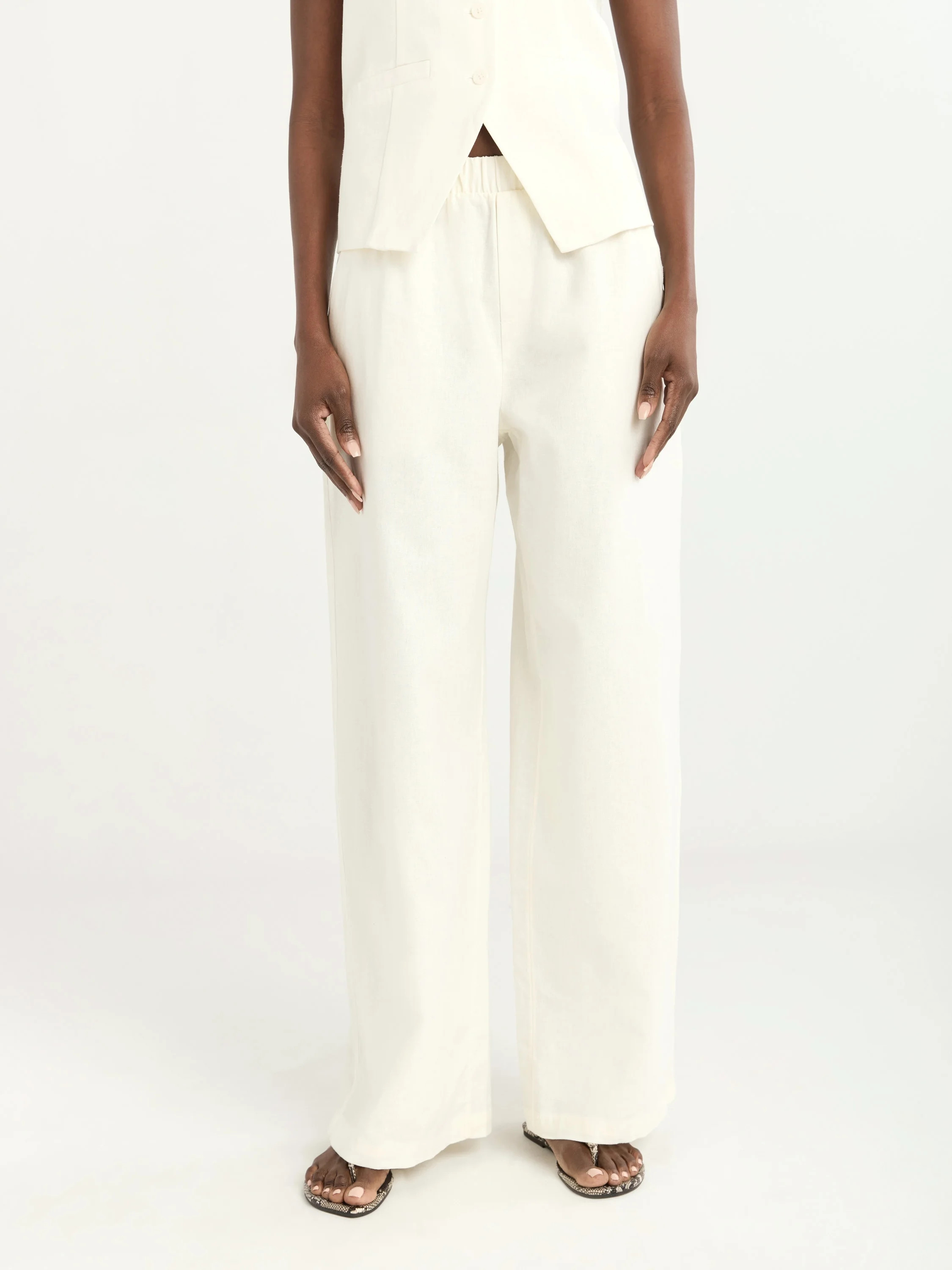 Scoop Women's Linen Blend Wide Leg Pants, 32" Inseam, Sizes XS-XXL | Walmart (US)