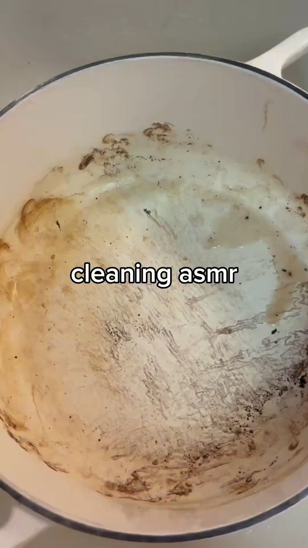 Baking sourdough 🥖 is beautiful… until your Dutch oven looks like it survived a crime scene 😅  The combo that saved it: Scrub Daddy + The Pink Stuff for the tough buildup & then switching to a soft  cleaner after because I learned the hard way! The Pink Stuff can be a little too abrasive for coated Dutch ovens & can cause chipping if you go too hard. So if you’re trying this: use LIGHT pressure or swap to something gentler to protect your pot 🤍

#sourdough #cleaningtiktok #kitchencleaning #thepinkstuff #scrubdaddy #homehacks #cleaninghack

#LTKHome #LTKmomlife #LTKfoodie